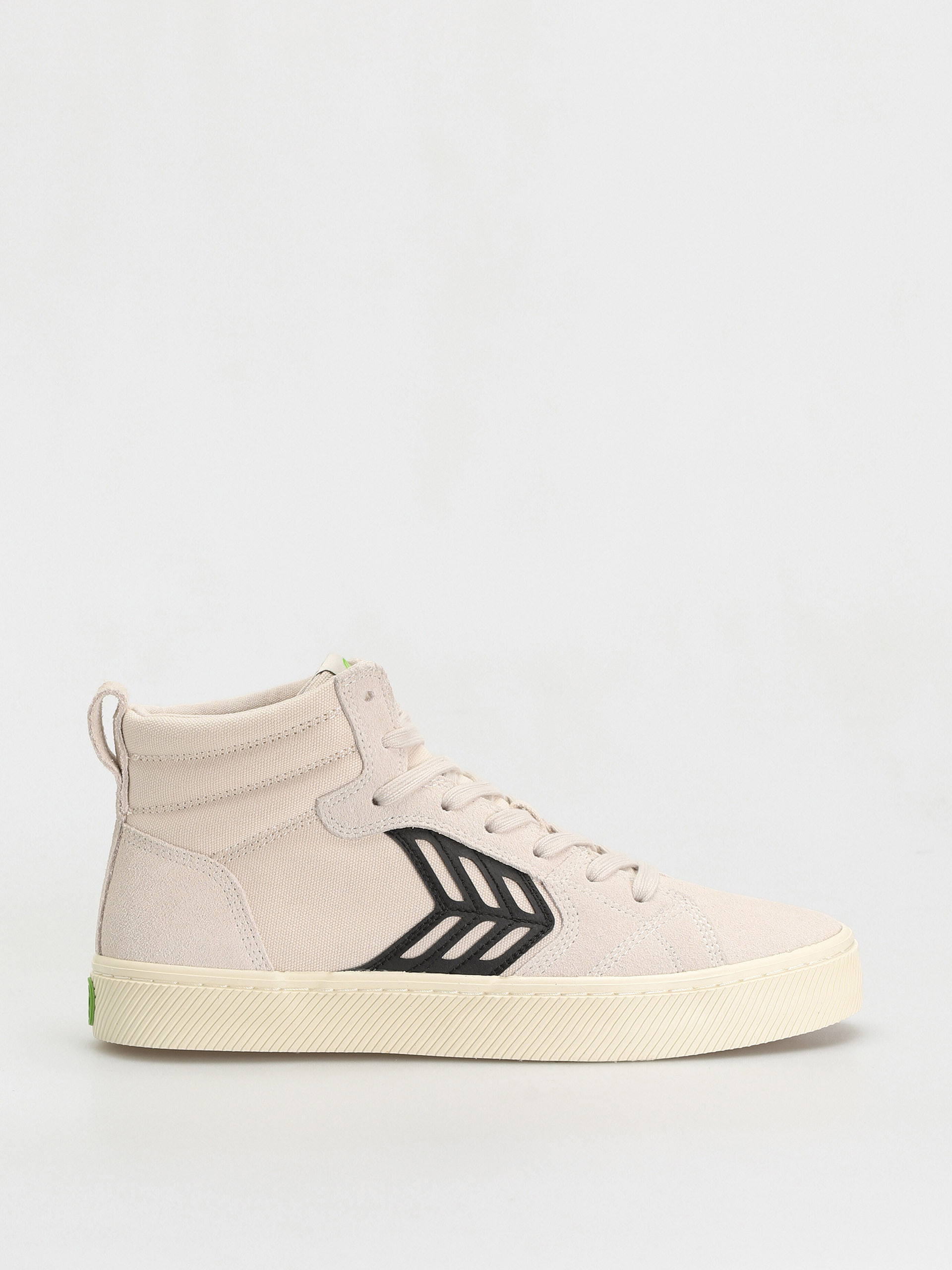 Cariuma Обувки Catiba High Pro (vintage white suede and canvas black logo)