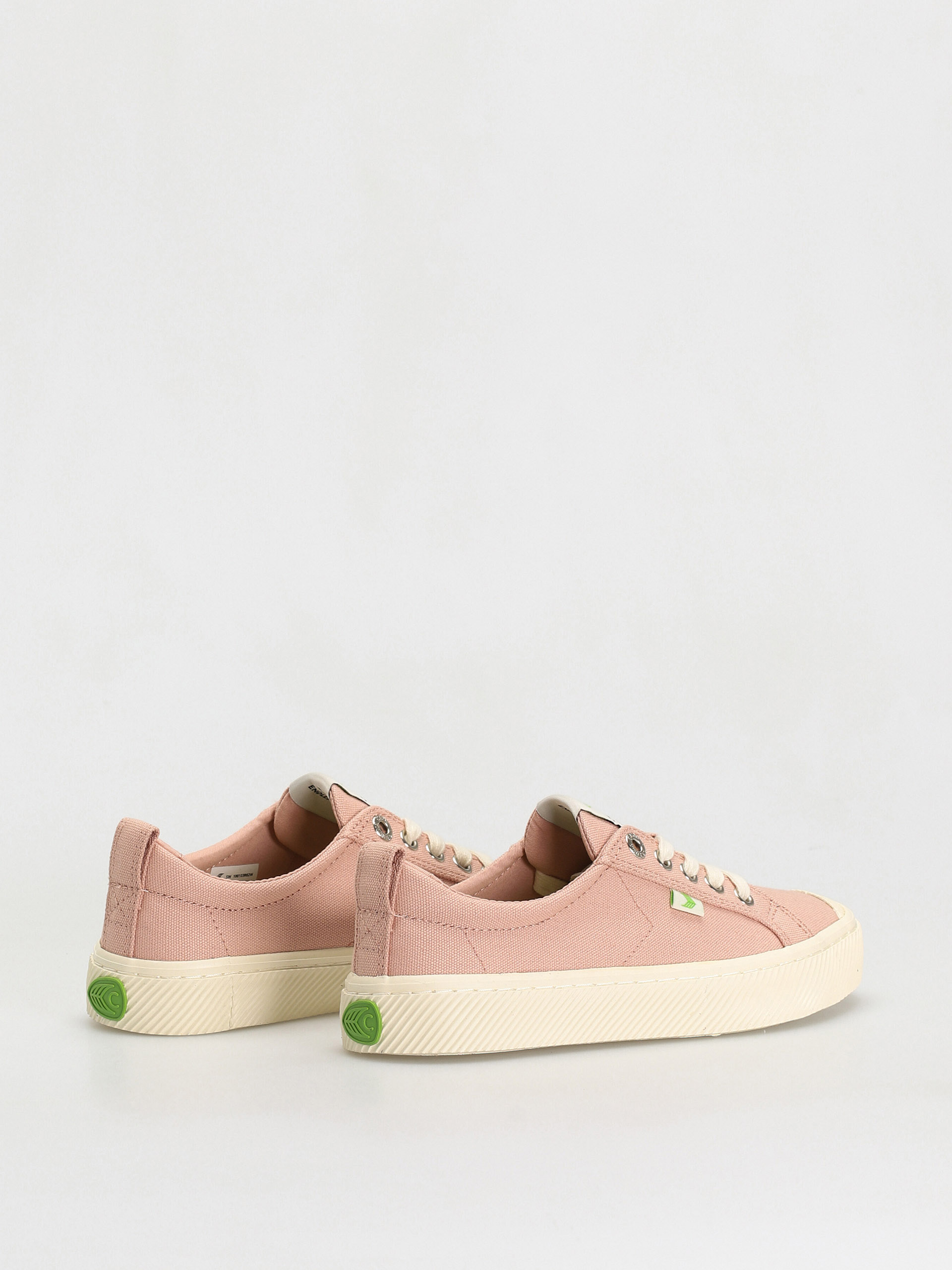 Обувки Cariuma Oca Low (rose canvas)