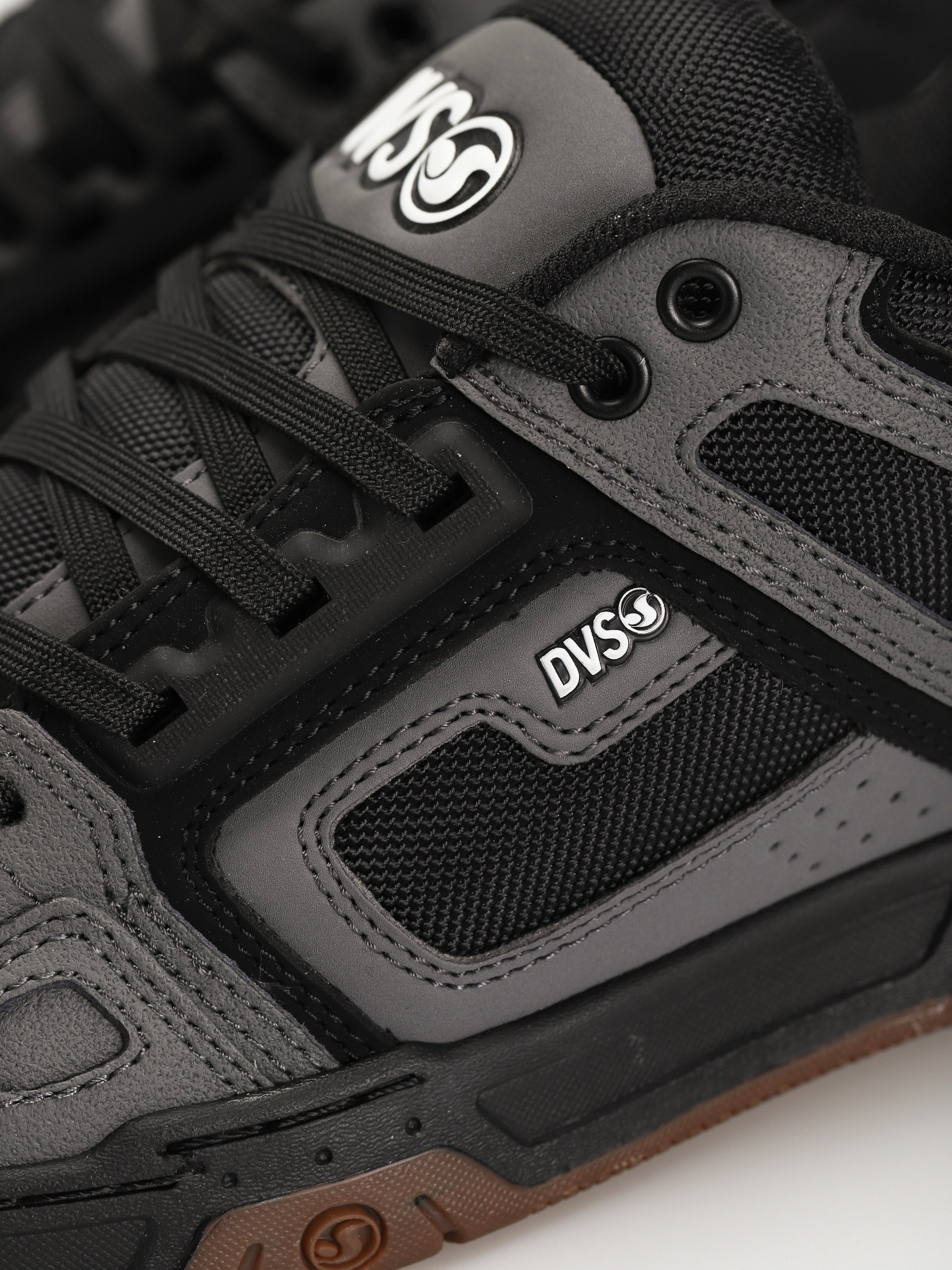 DVS Обувки Comanche (charcoal black white nubuck)