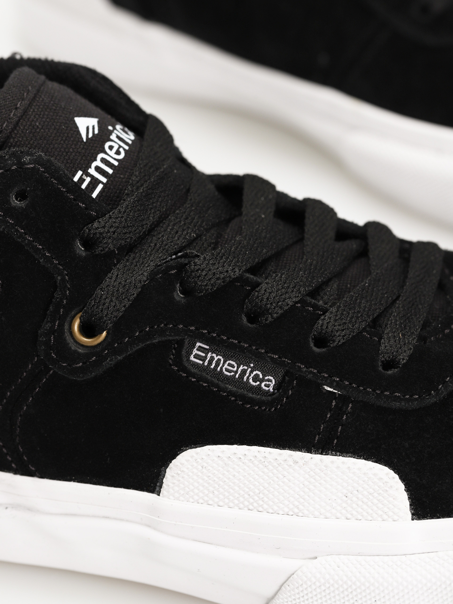 Emerica Обувки Pillar Youth (black/white/gold)