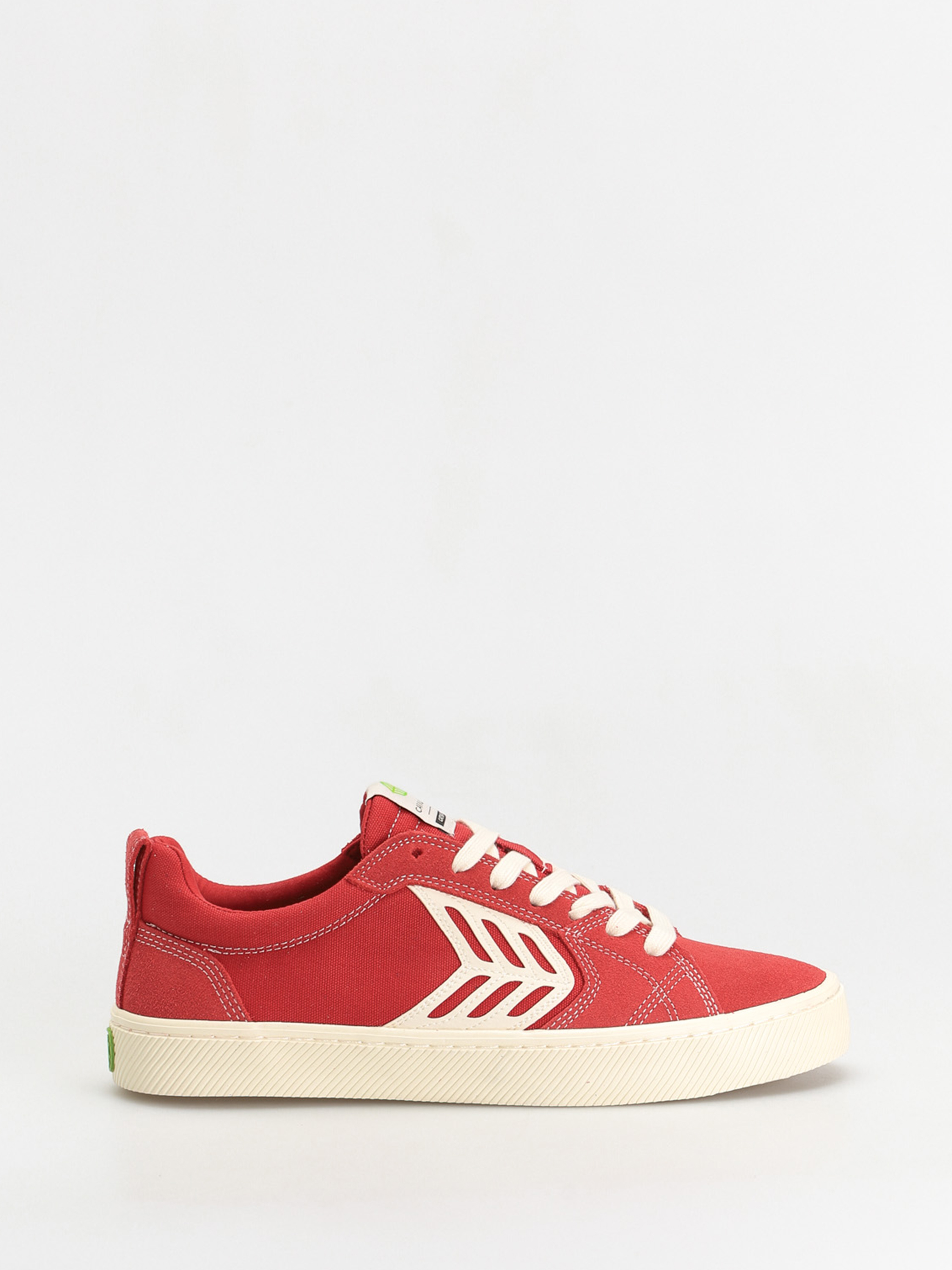 Cariuma Обувки Catiba Pro (samba red suede and canvas contrast thread ivory logo)