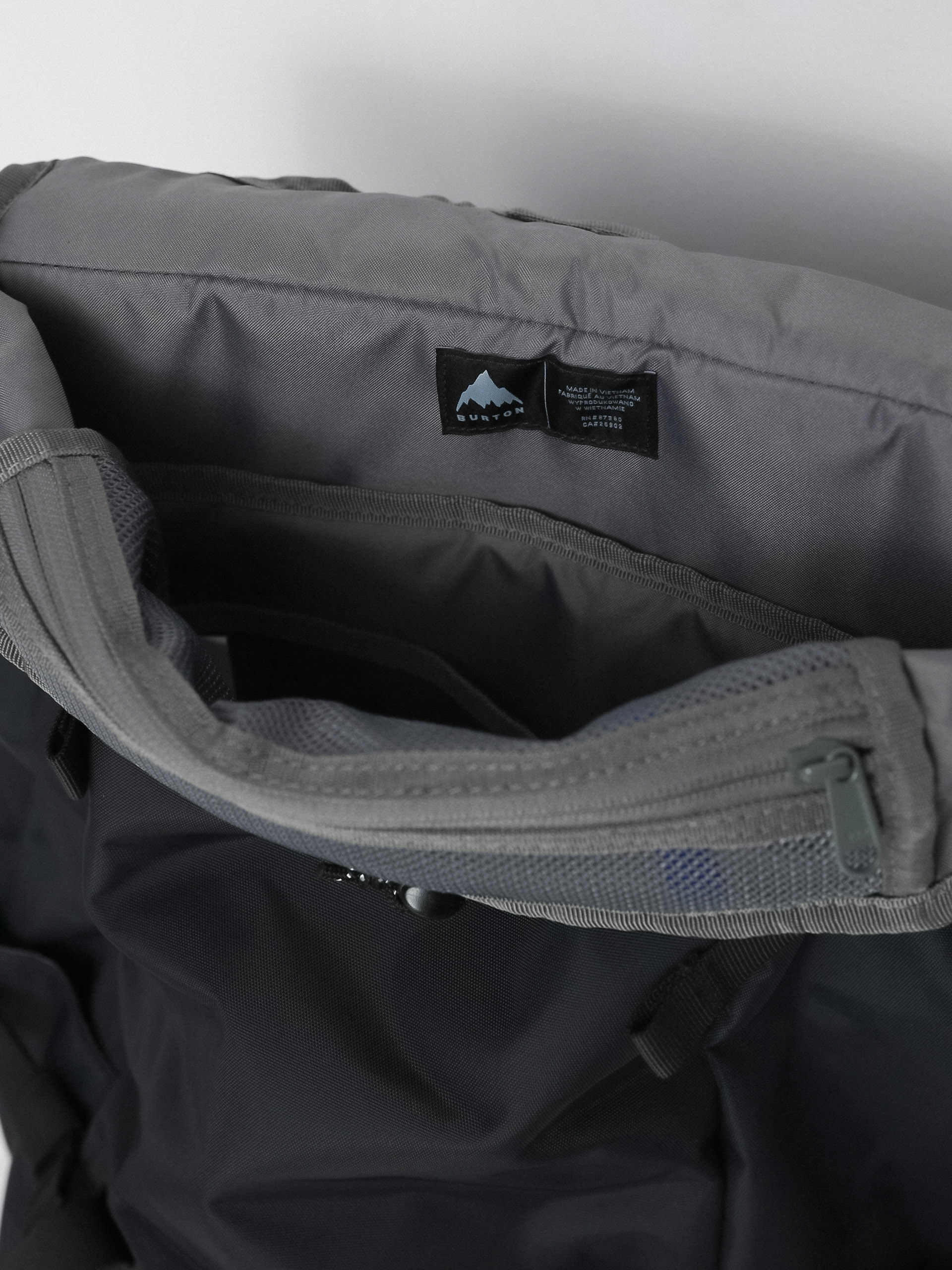 Раница Burton Tinder 2.0 30L (true black)