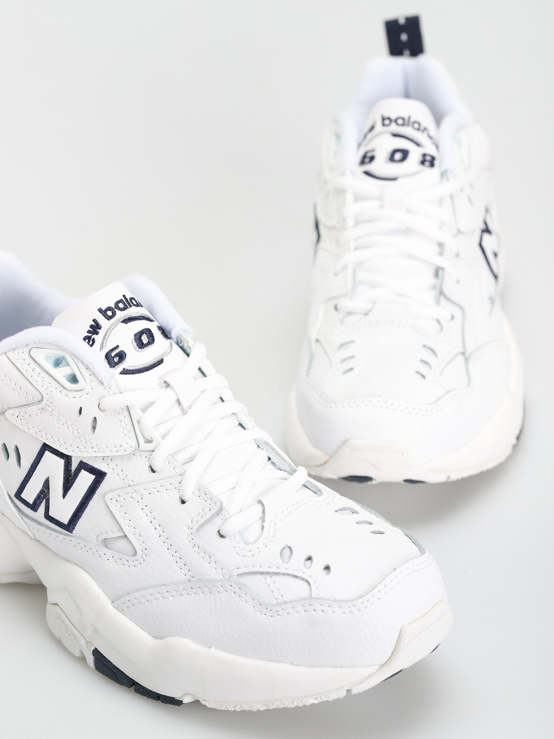 New Balance Обувки 608 (white)