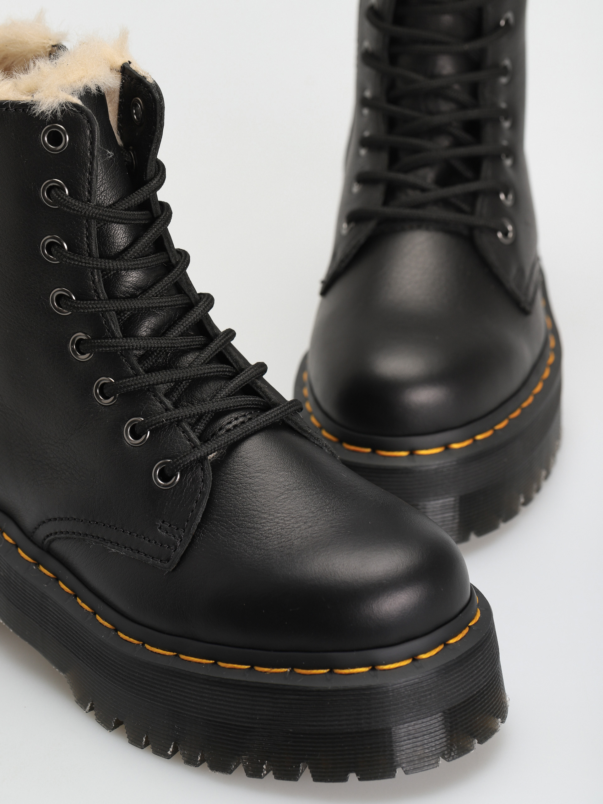 Dr. Martens Обувки Jadon FL Wmn (black pisa natural em toby 900g)