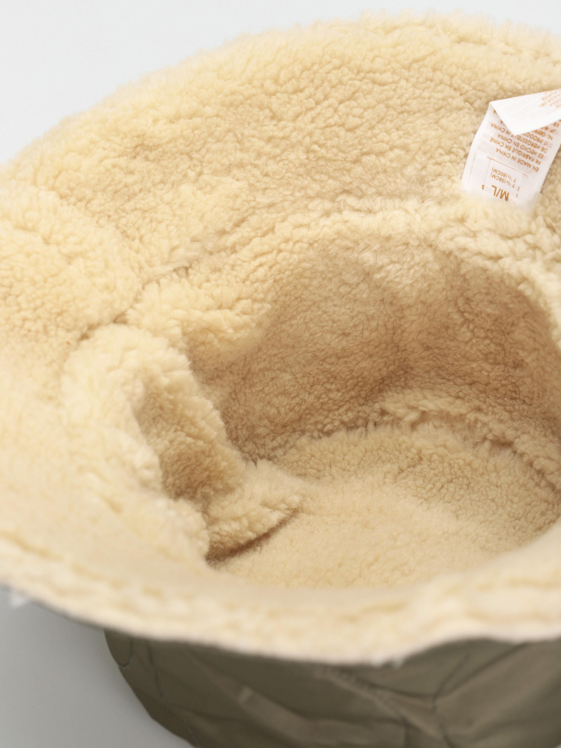 Brixton Шапка с периферия Petra Reversible Bucket Hat Wmn (military olive/dove sherpa)