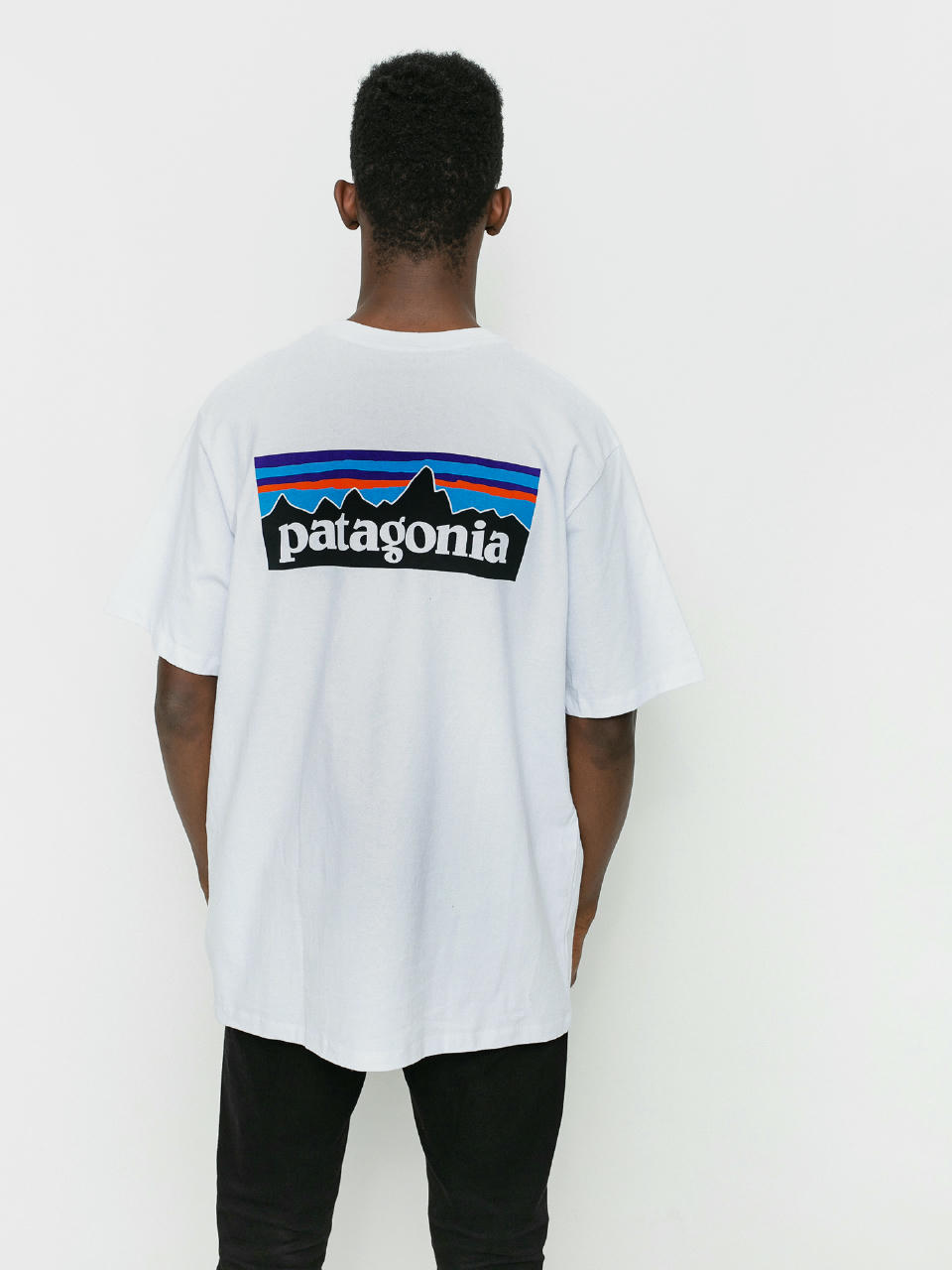 Patagonia Тениска P6 Logo Responsibili (white)