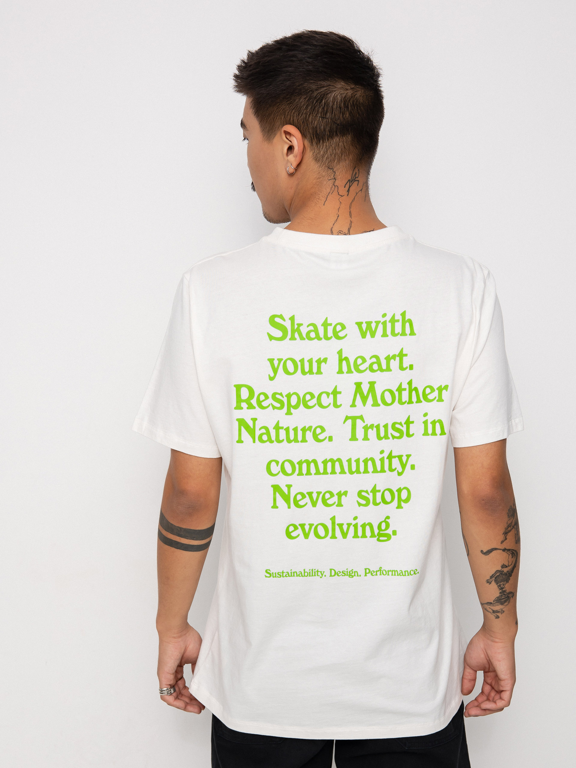 Тениска Cariuma Skate with your Heart (off white)