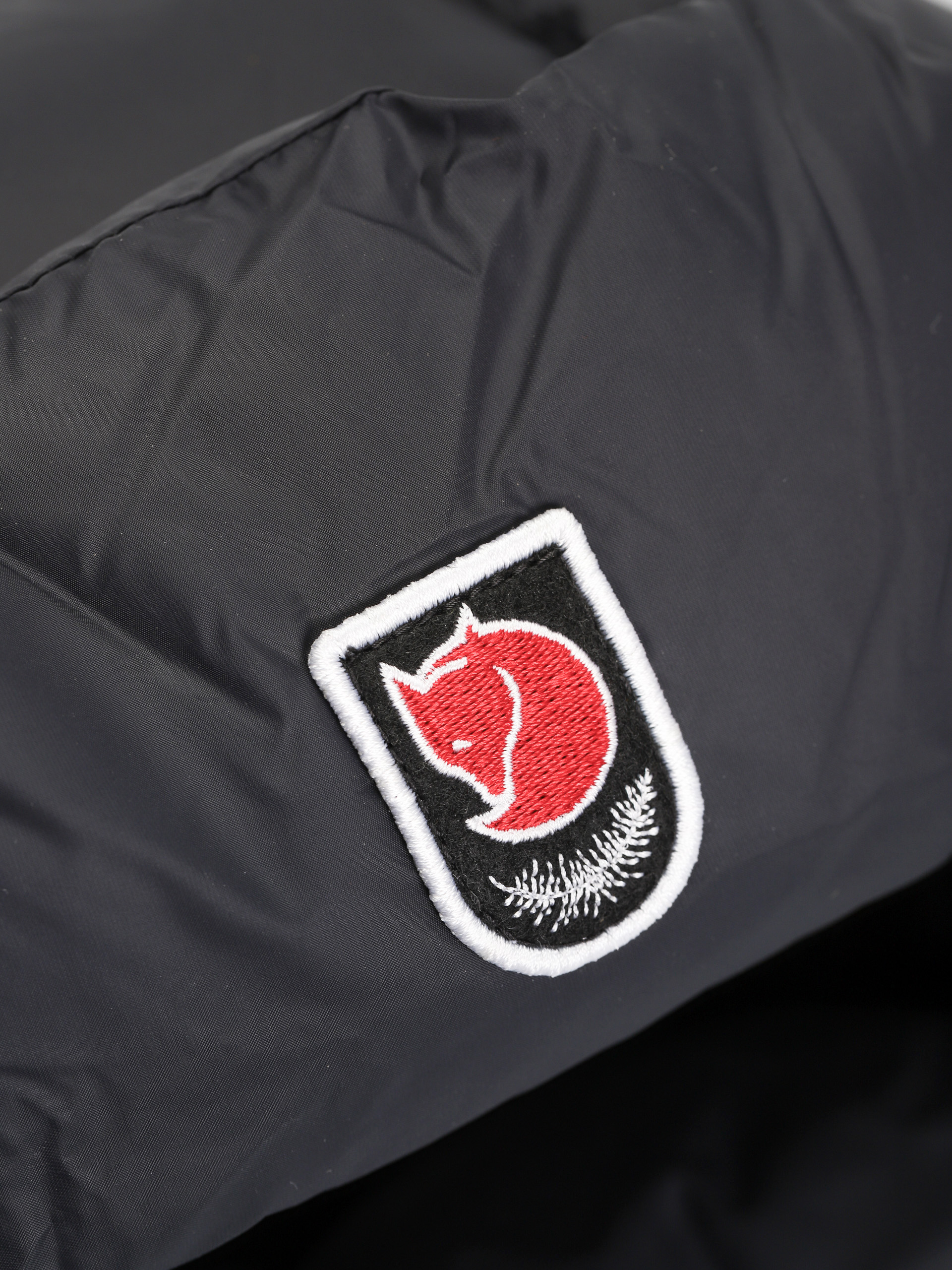 Fjallraven Шапка Expedition Down Heater (black)