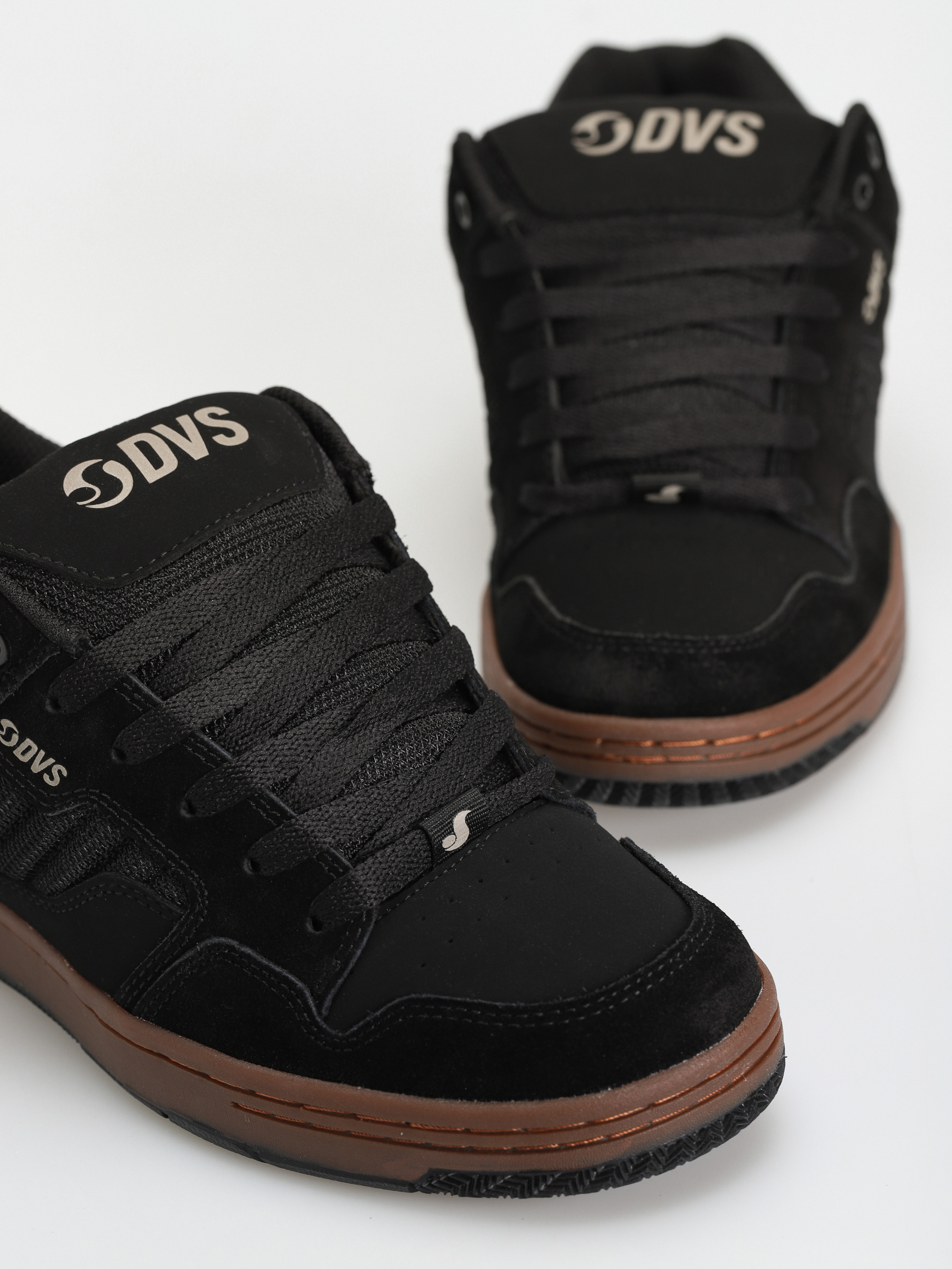 DVS Обувки Enduro 125 (black gum suede)