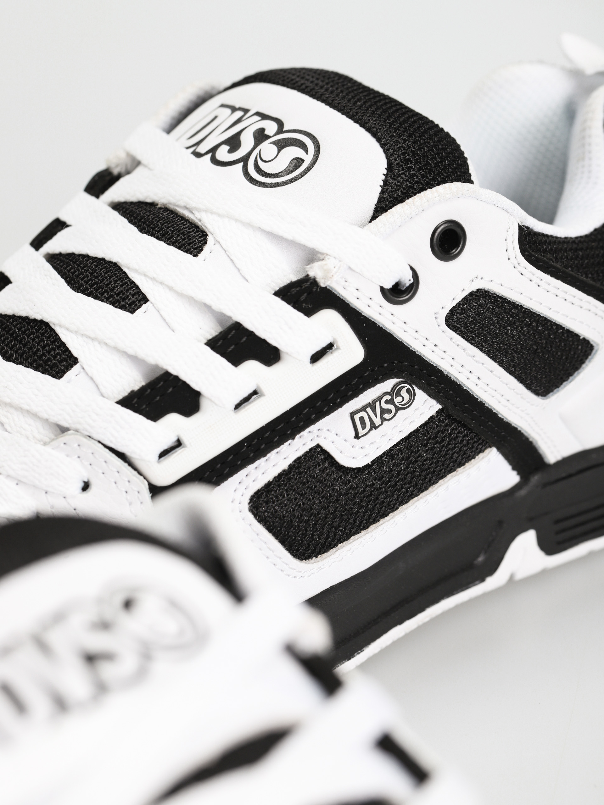 Обувки DVS Comanche (white black white leather)