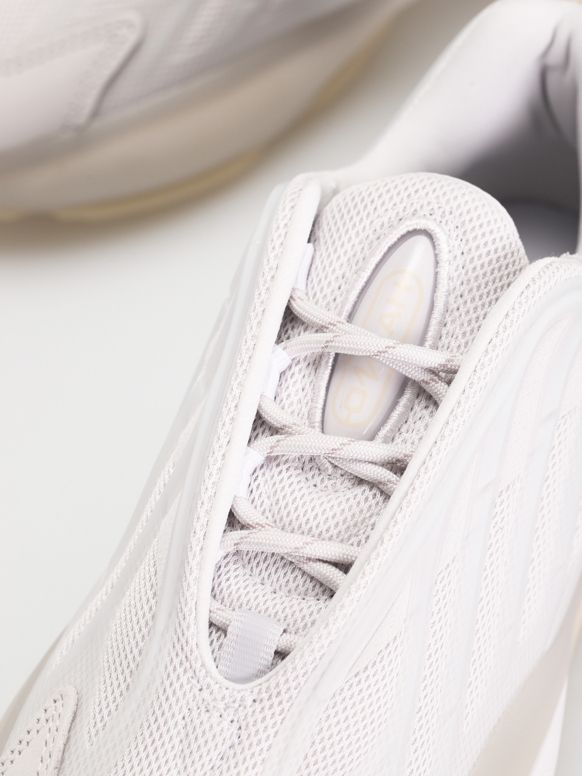 adidas Originals Обувки Ozrah Wmn (dshgry/dshgry/ecrtin)