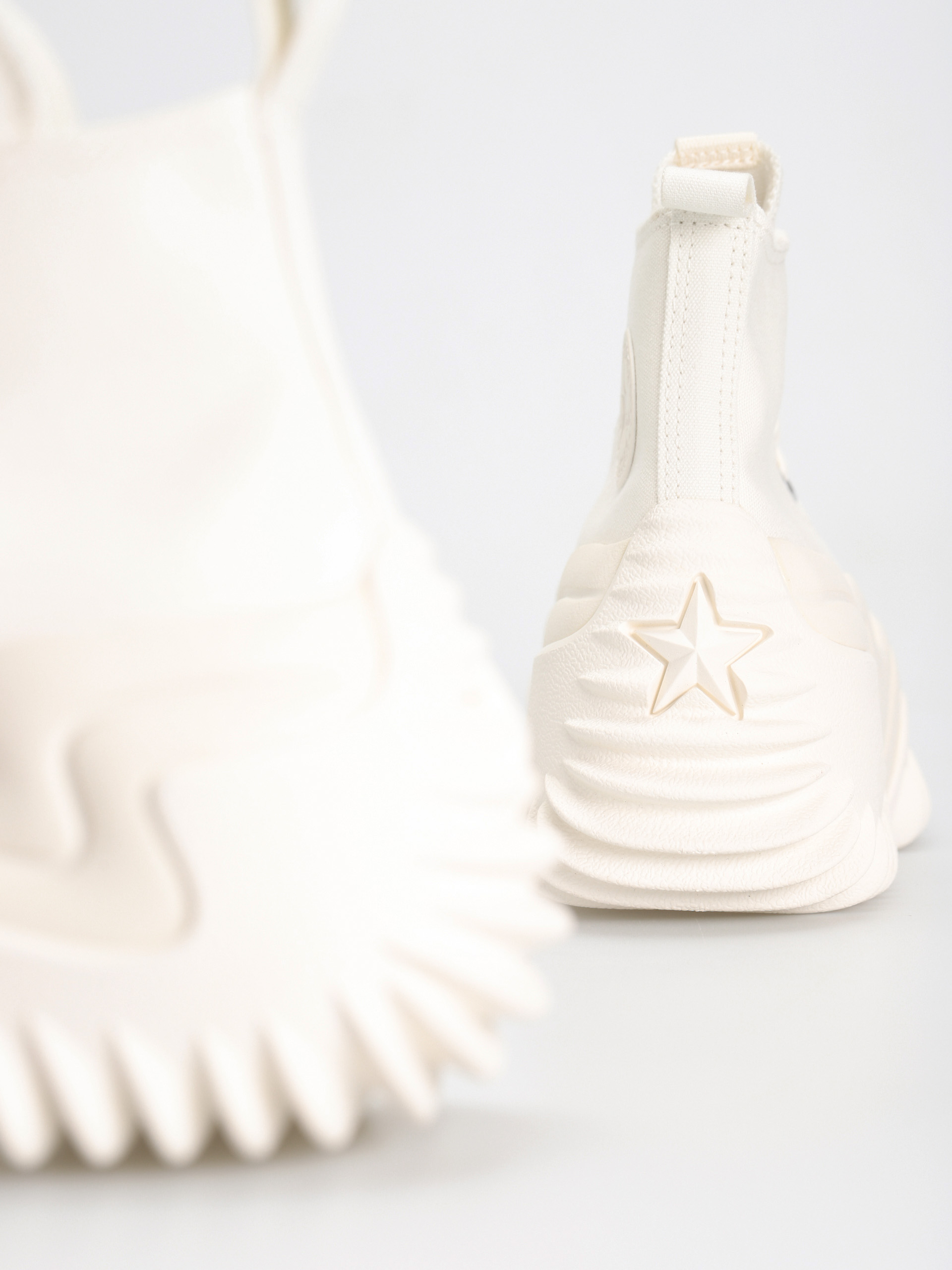 Converse Обувки Run Star Motion Hi (egret/light bone)