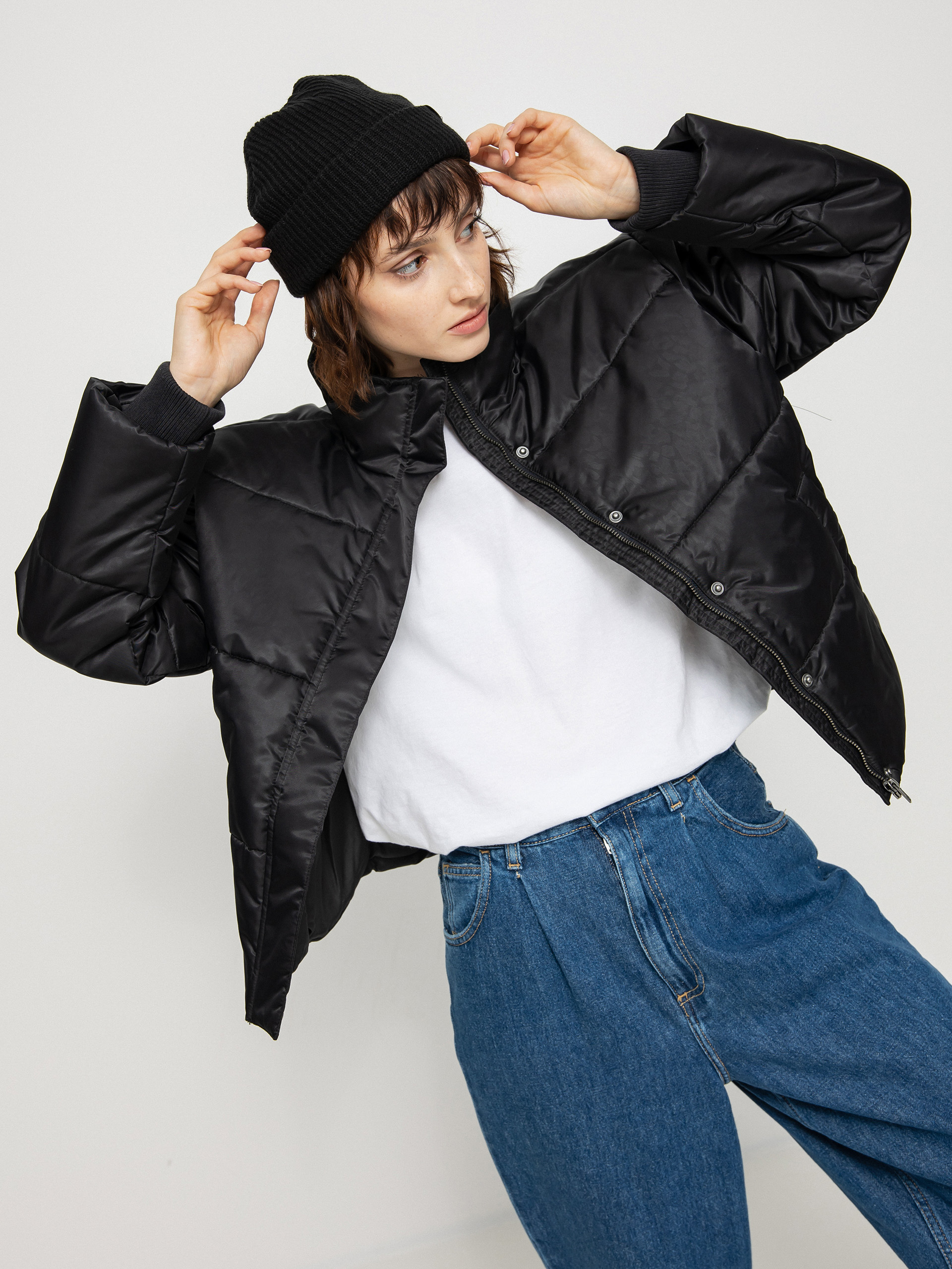 RVCA Яке Eezeh Puffer Wmn (black)