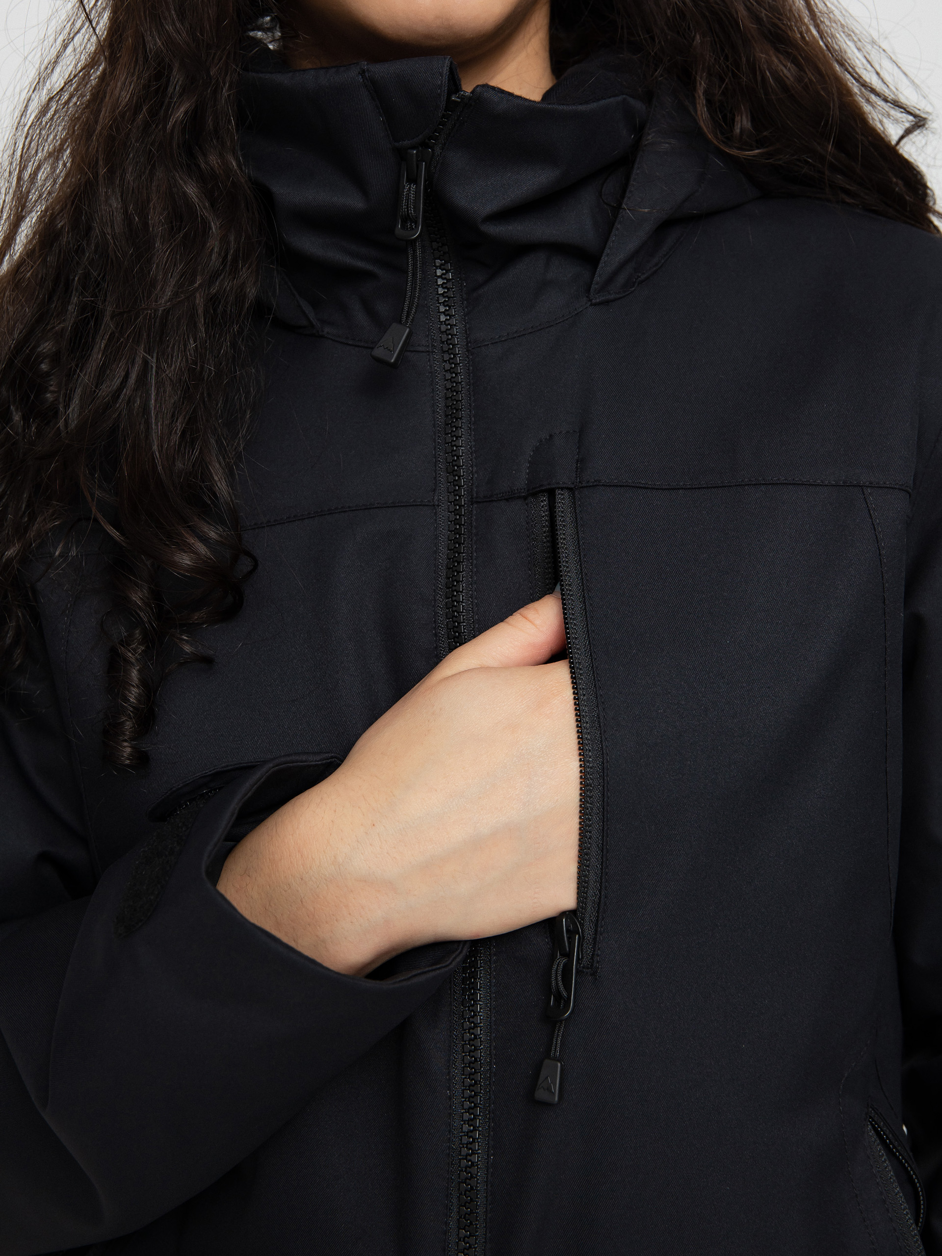 Дамска Сноуборд яке Burton Lelah (true black)