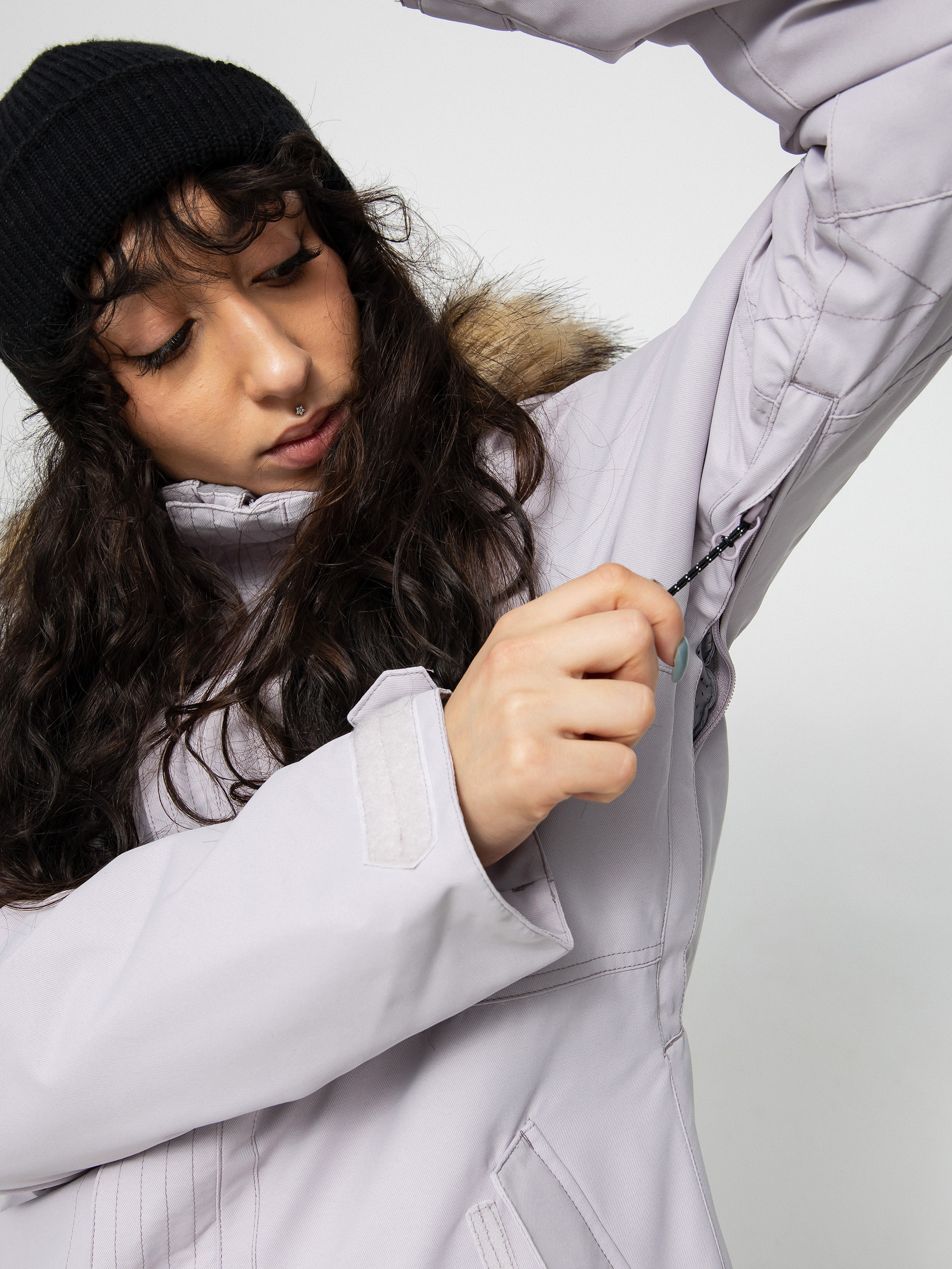 Дамска Volcom Сноуборд яке Fawn Ins (amethyst smoke)