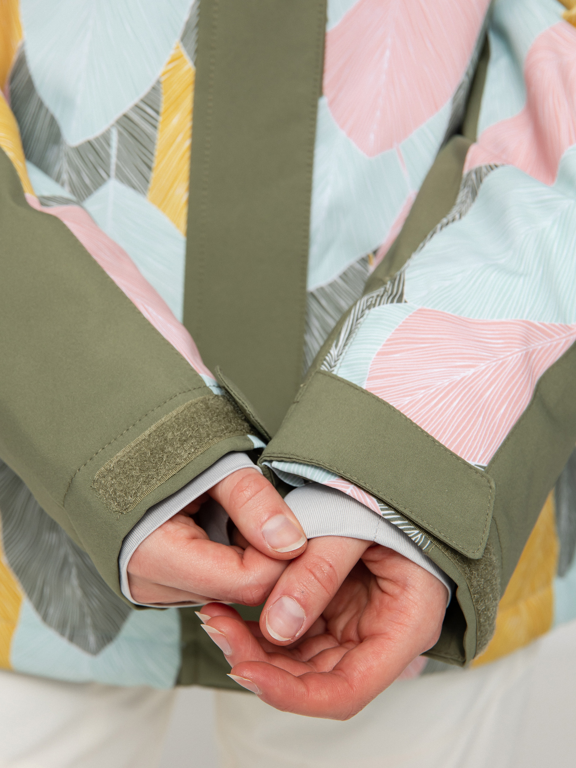 Дамска Roxy Сноуборд яке Galaxy Print Block (deep lichen green la palmeraie)