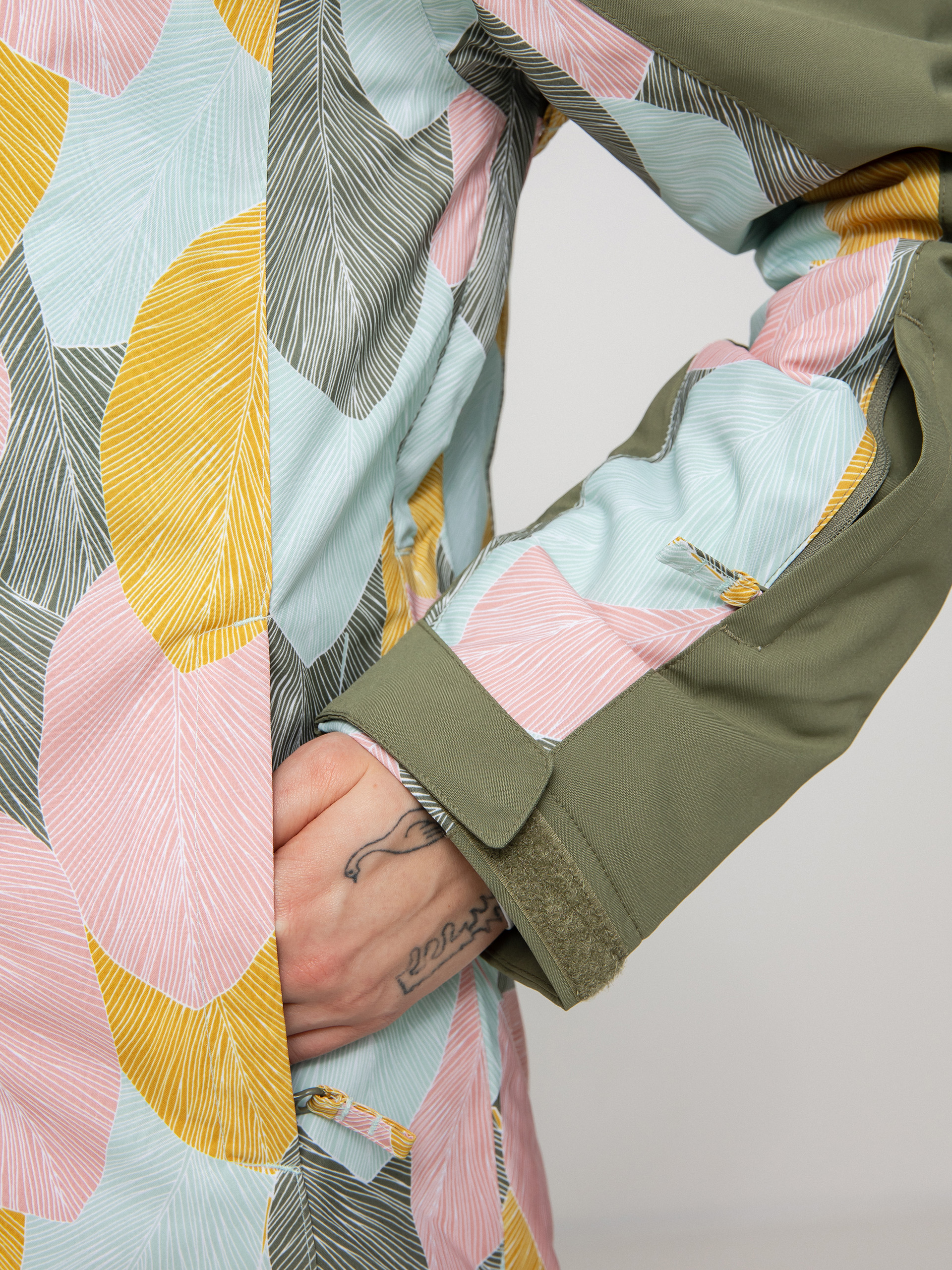 Дамска Roxy Сноуборд яке Galaxy Print Block (deep lichen green la palmeraie)