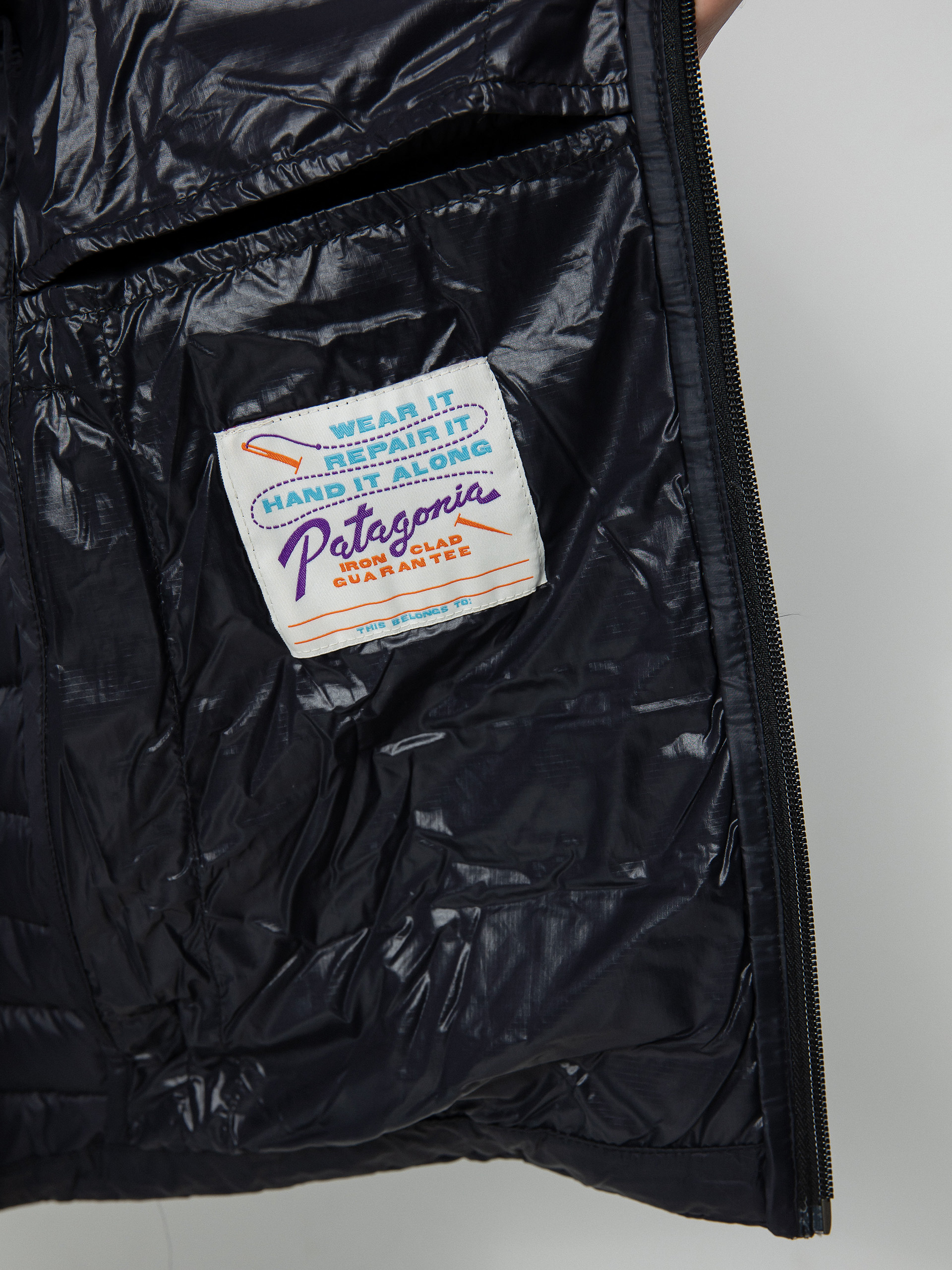 Patagonia Яке Down Sweater Hoody (black)