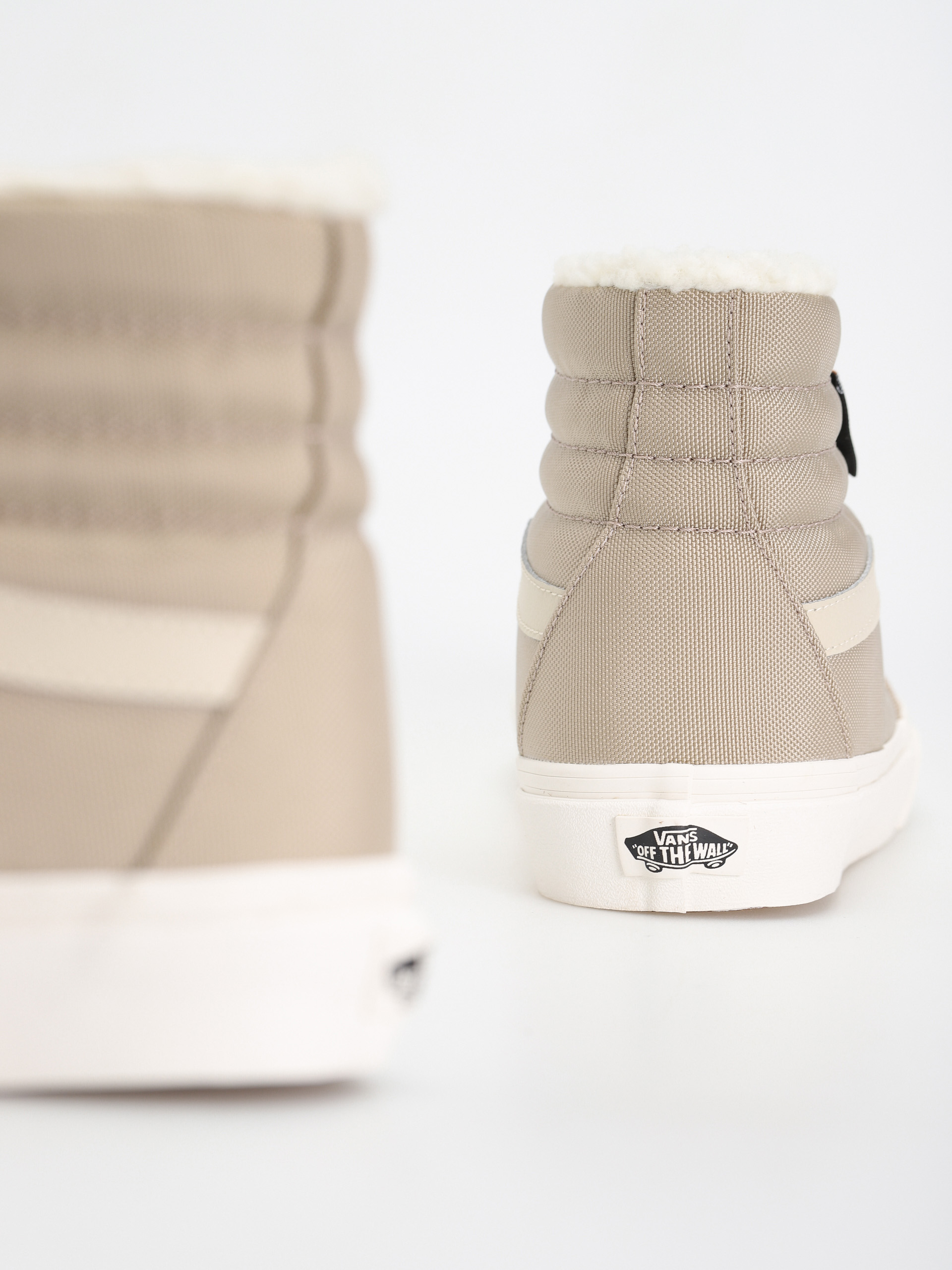 Vans Обувки Sk8 Hi (cordura sherpa walnut)