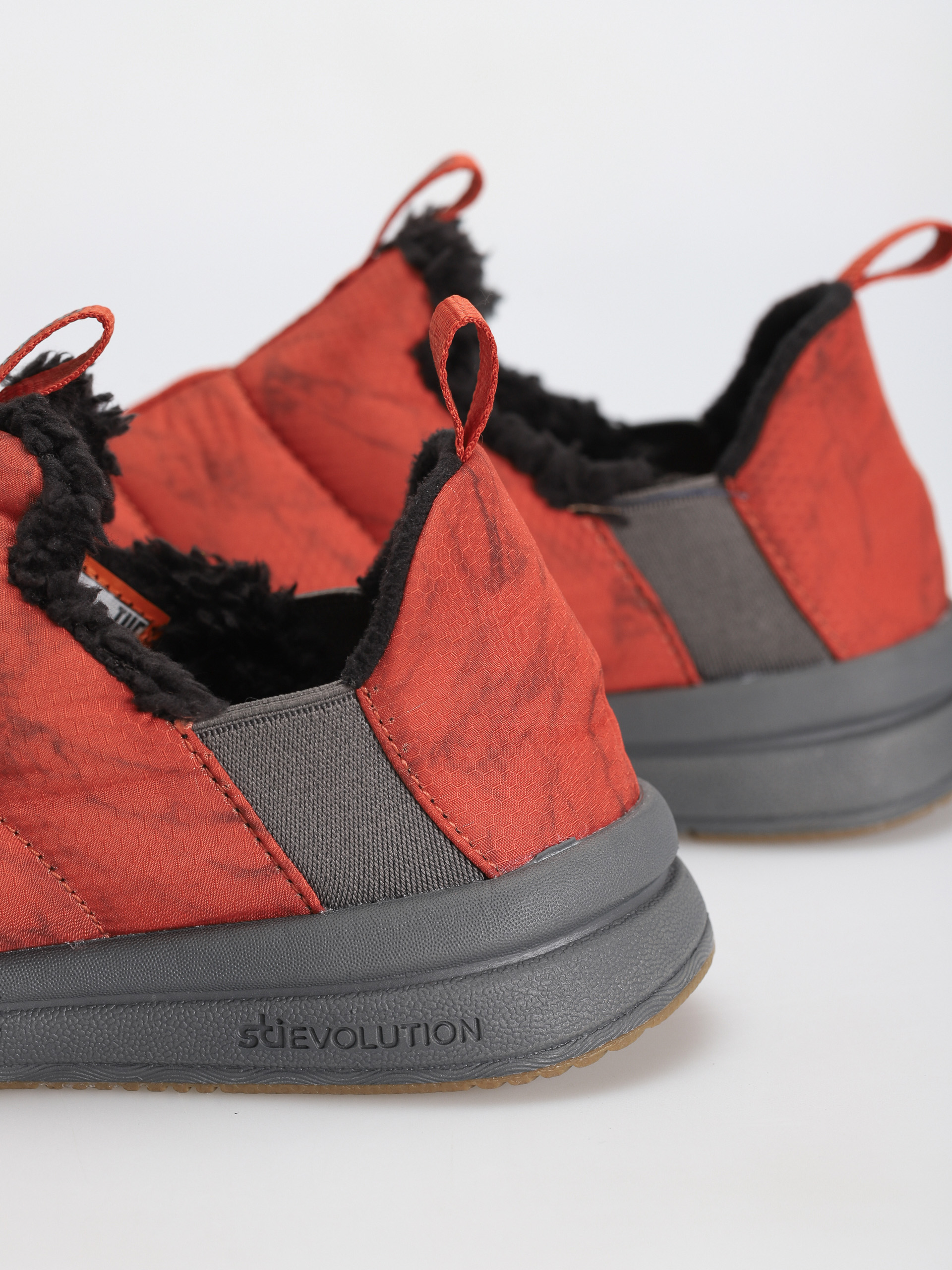 ThirtyTwo Зимни обувки The Lounger (orange)