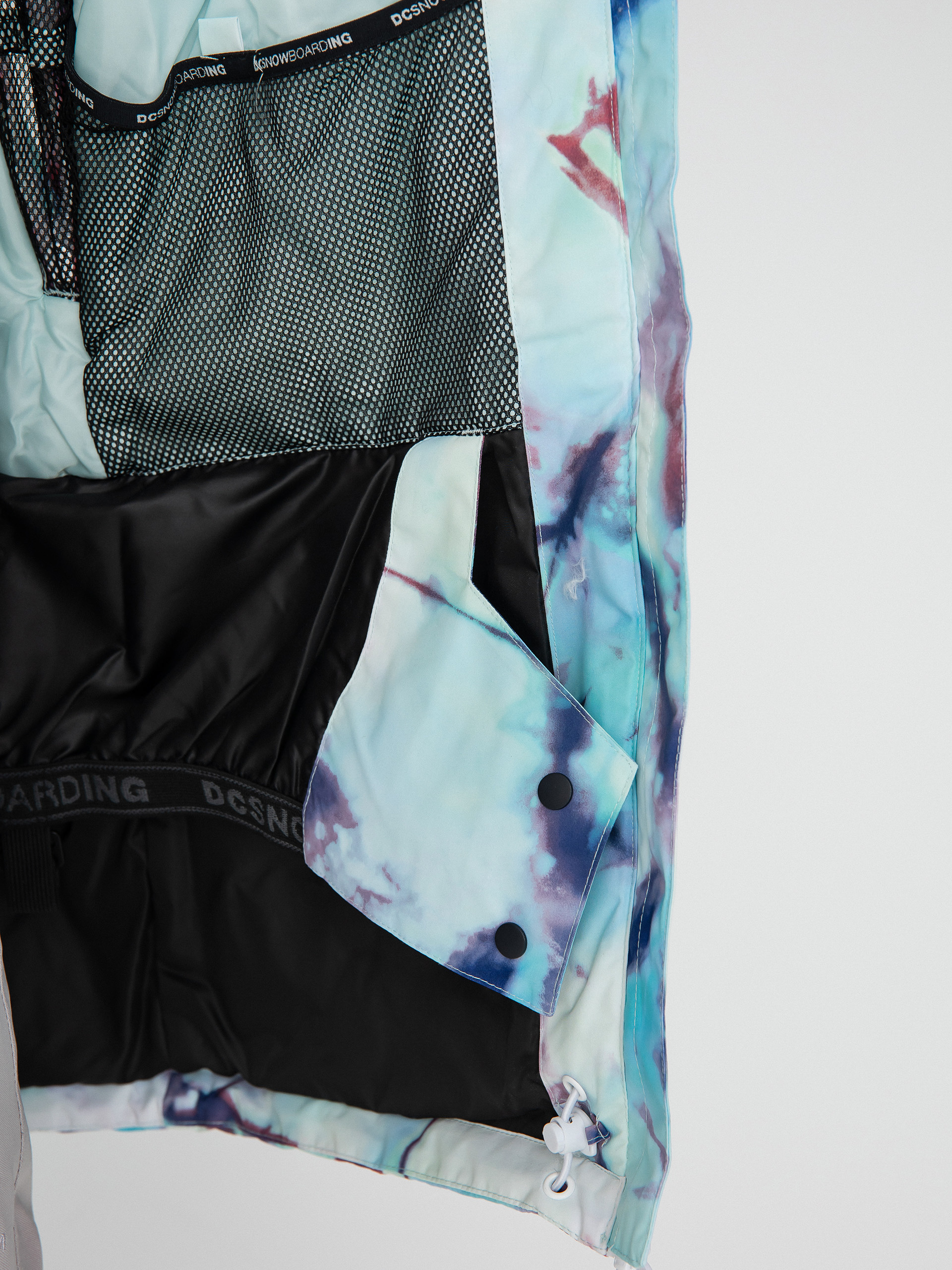 Дамска DC Сноуборд яке Cruiser (iridescent)