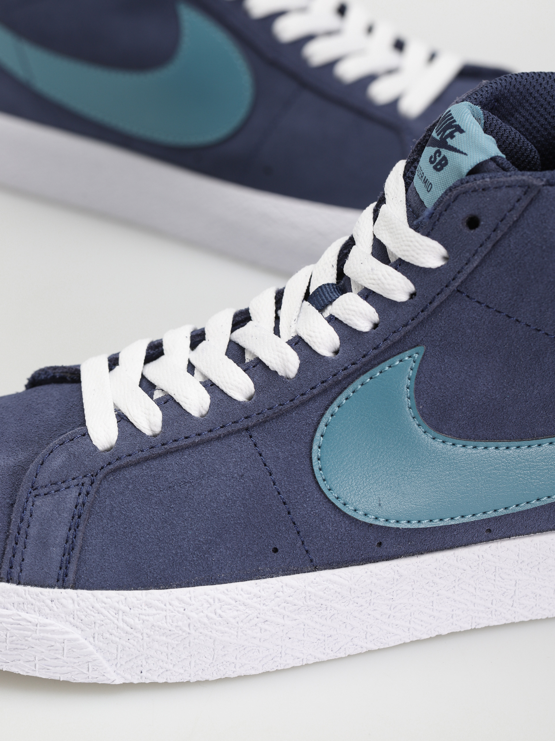 Nike SB Обувки Zoom Blazer Mid (midnight navy/noise aqua midnight navy)
