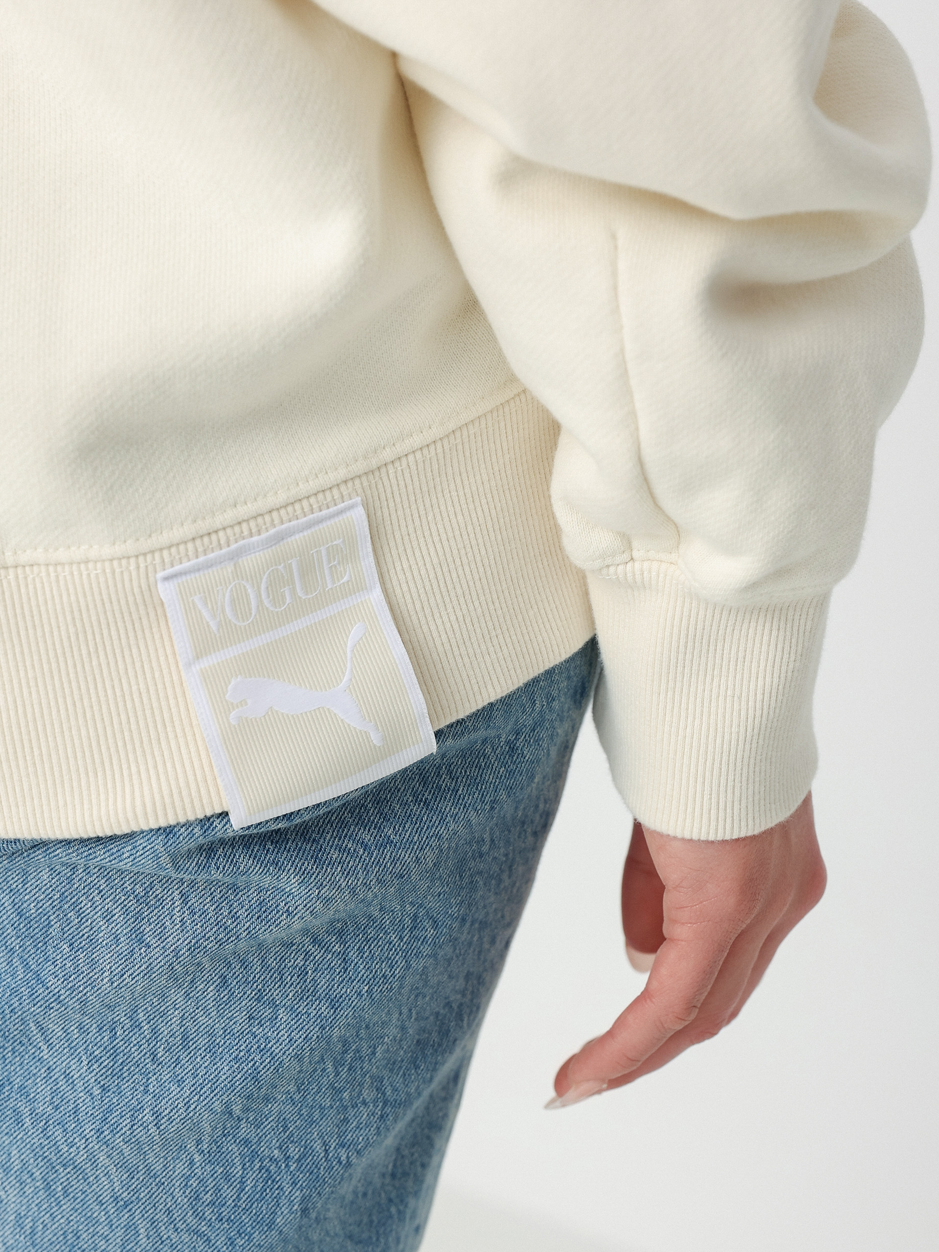 Puma Суитшърт с качулка X Vogue Oversized HD Wmn (pristine)