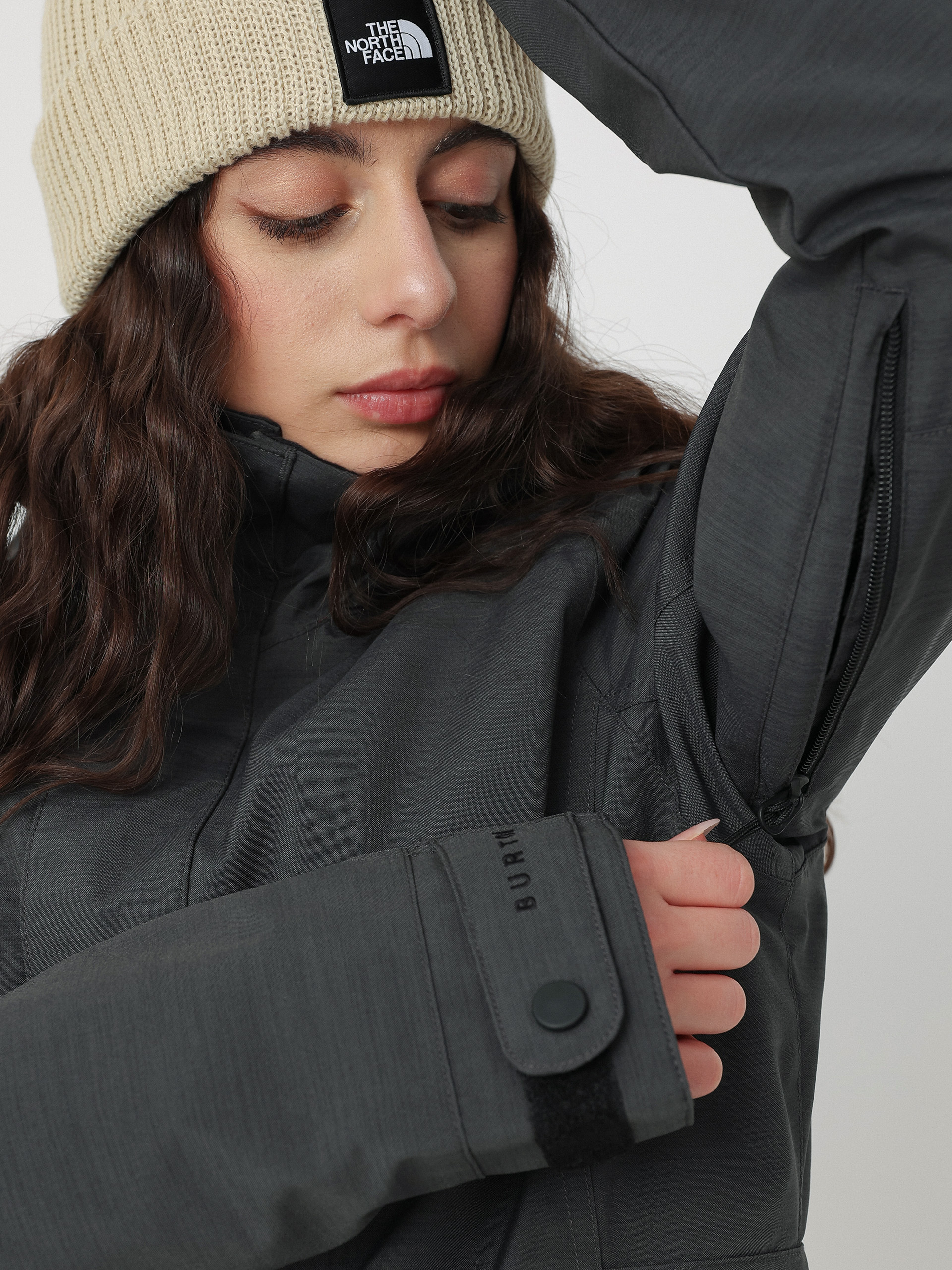 Дамска Сноуборд яке Burton Jet Set (true black heather)