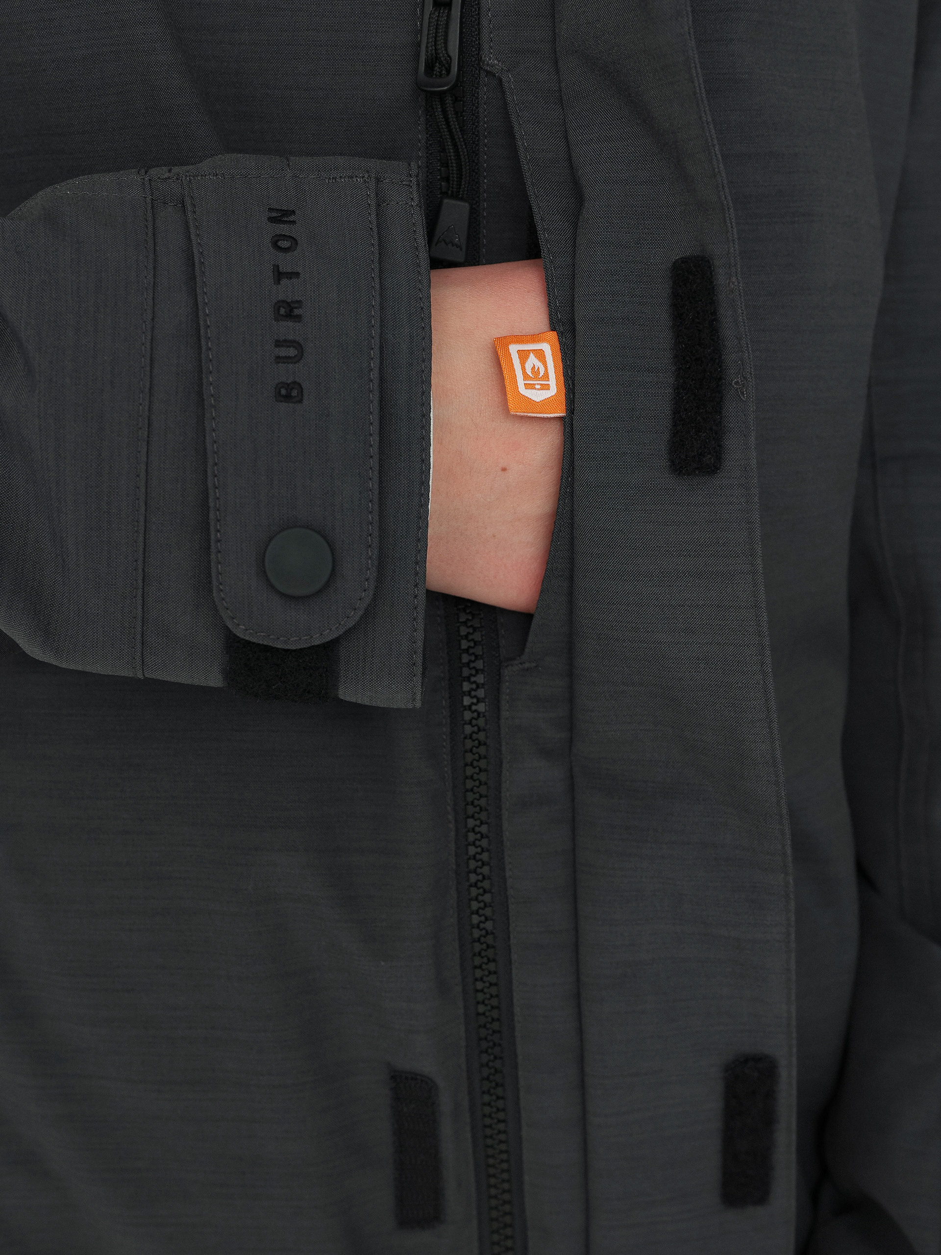 Дамска Сноуборд яке Burton Jet Set (true black heather)