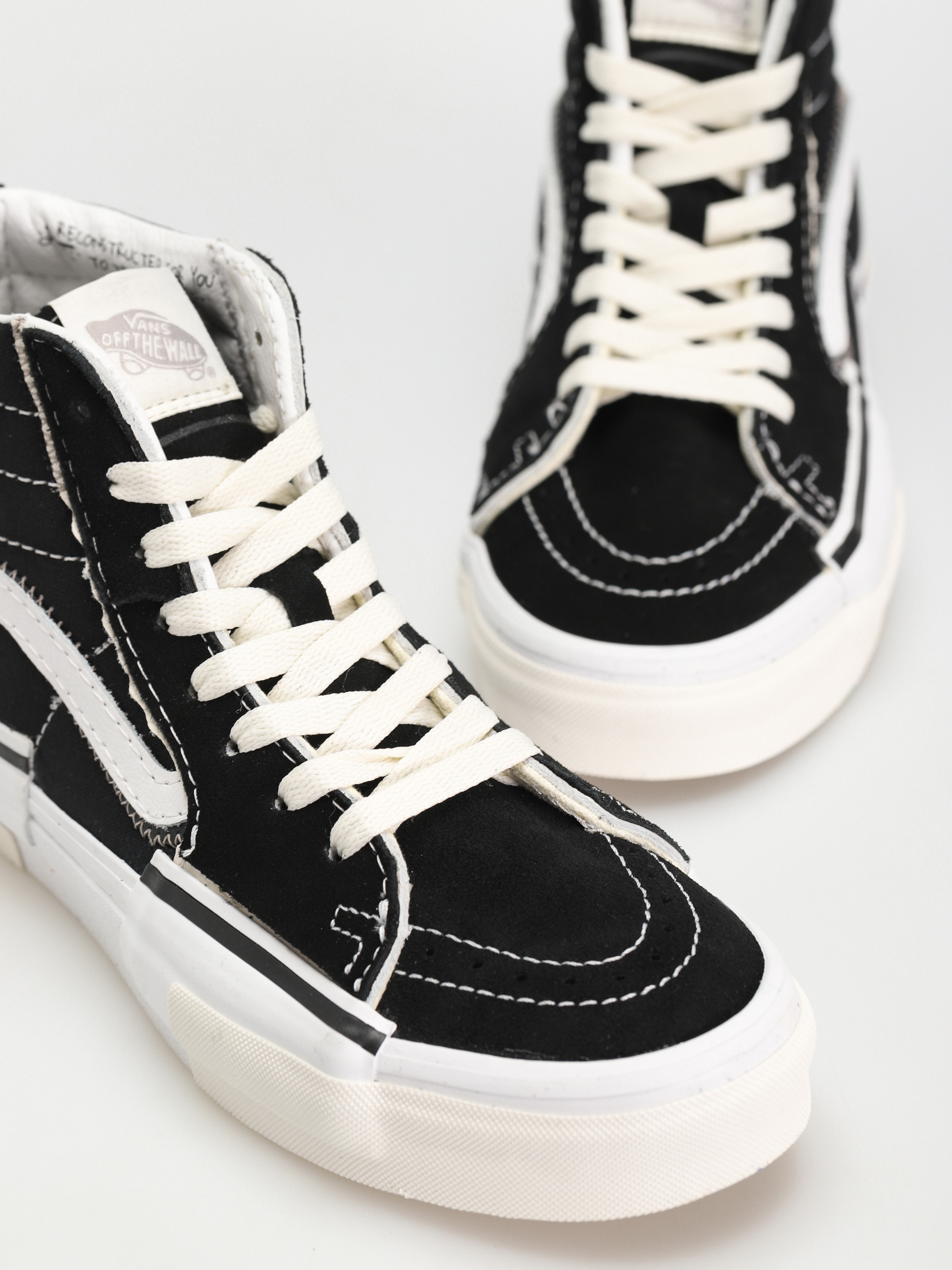 Vans Обувки Sk8 Hi Reconstruct (black/true white)