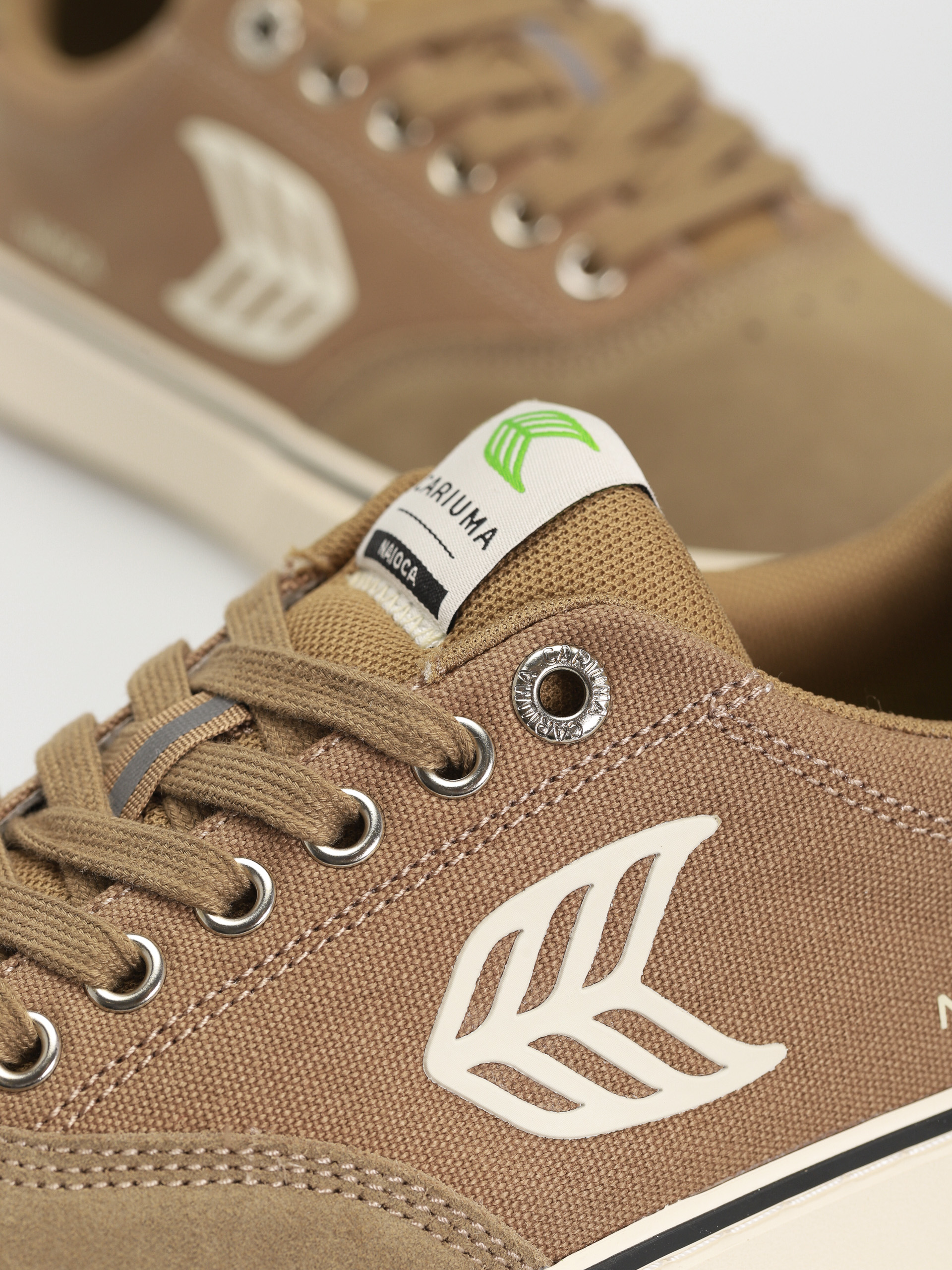 Обувки Cariuma Naioca (sand/ivory)