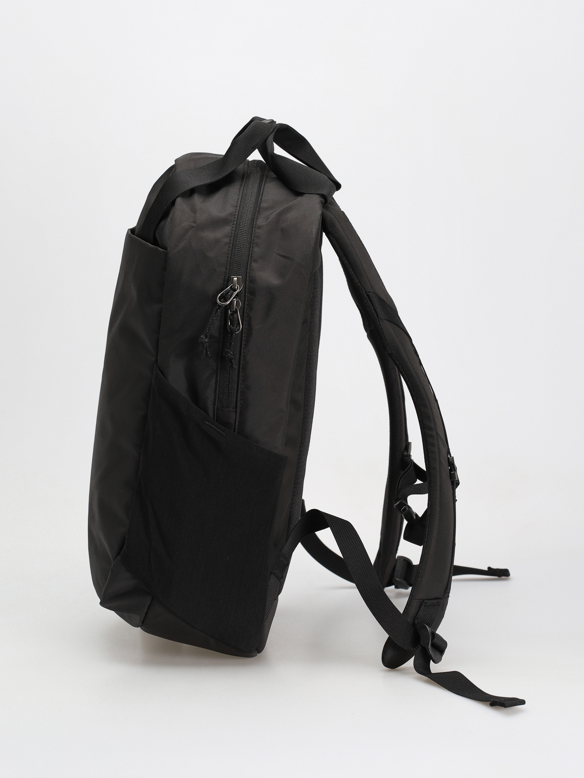 Patagonia Раница Atom Tote Pack 20L (black)