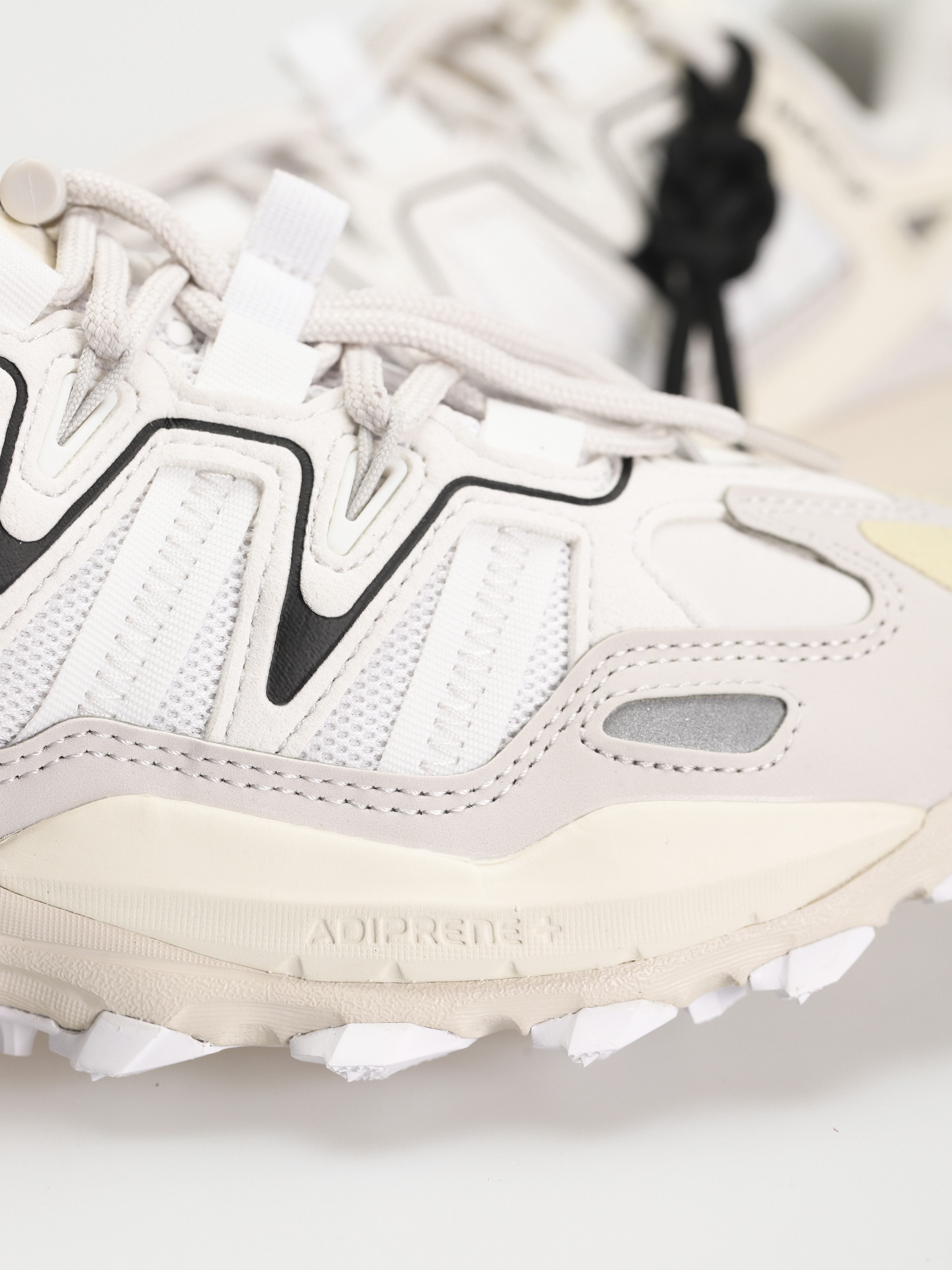 adidas Originals Обувки Hyperturf Wmn (greone/ftwwht/owhite)