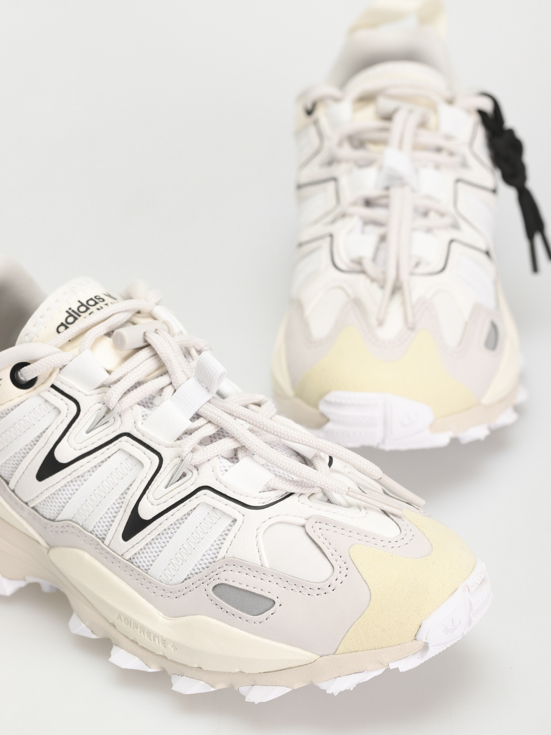 adidas Originals Обувки Hyperturf Wmn (greone/ftwwht/owhite)