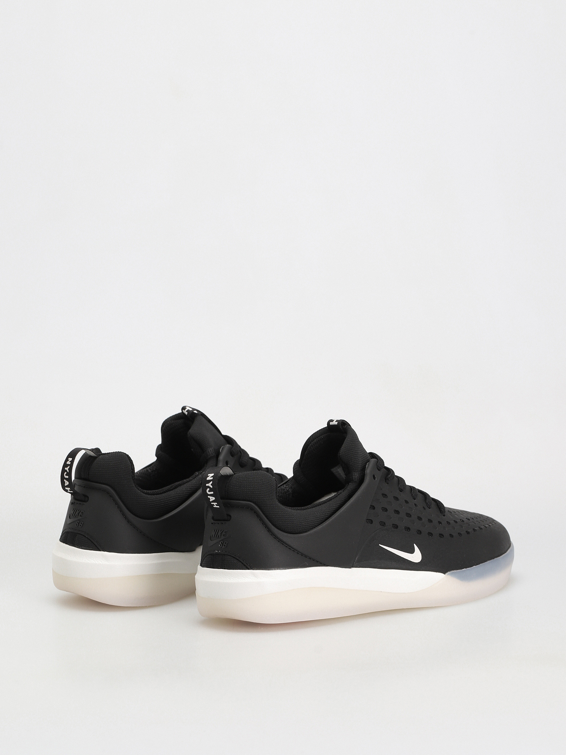Nike SB Обувки Nyjah 3 (black/white black summit white)