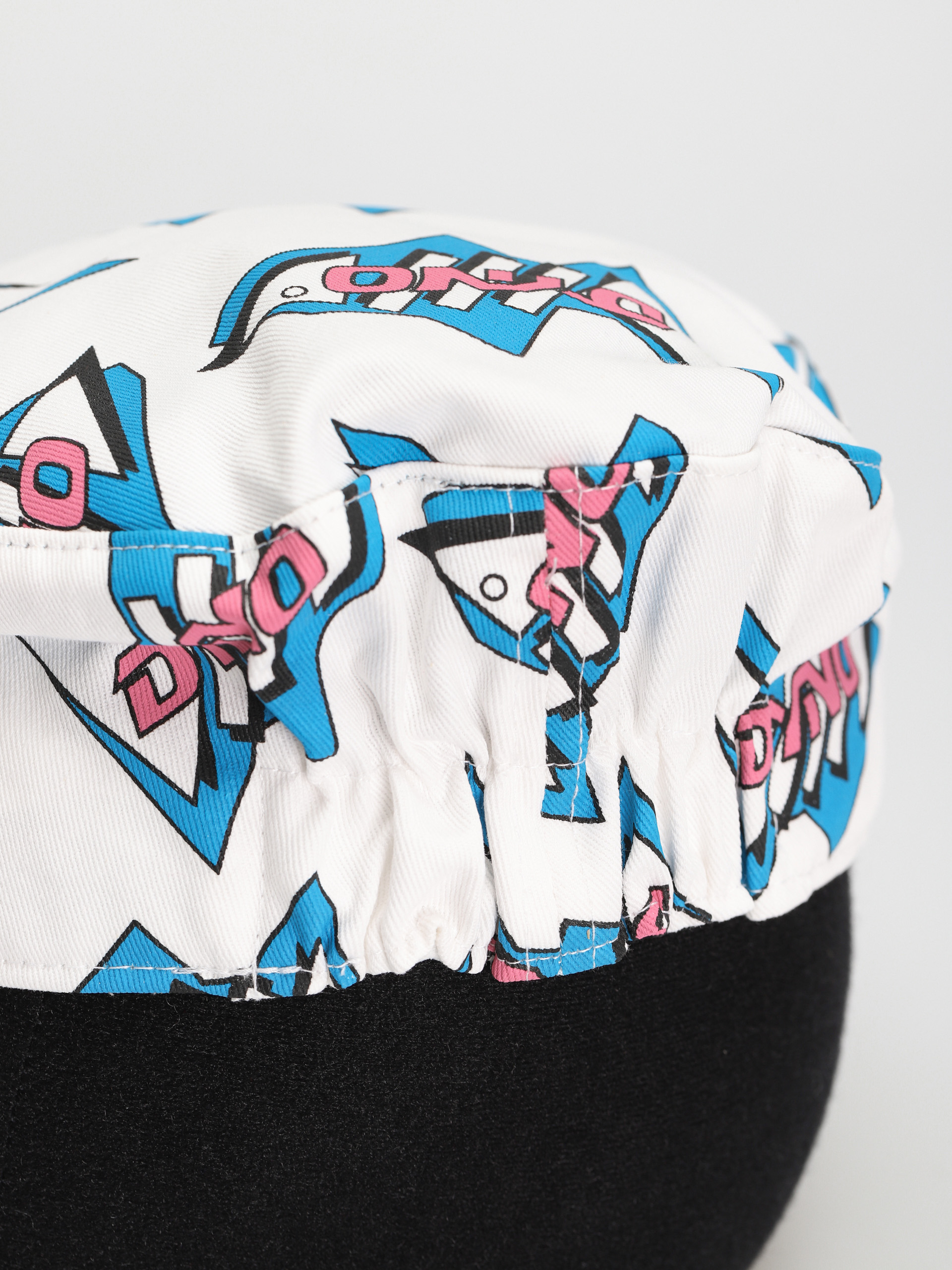 Vans Шапка с козирка Our Legends (our legends dyno white)