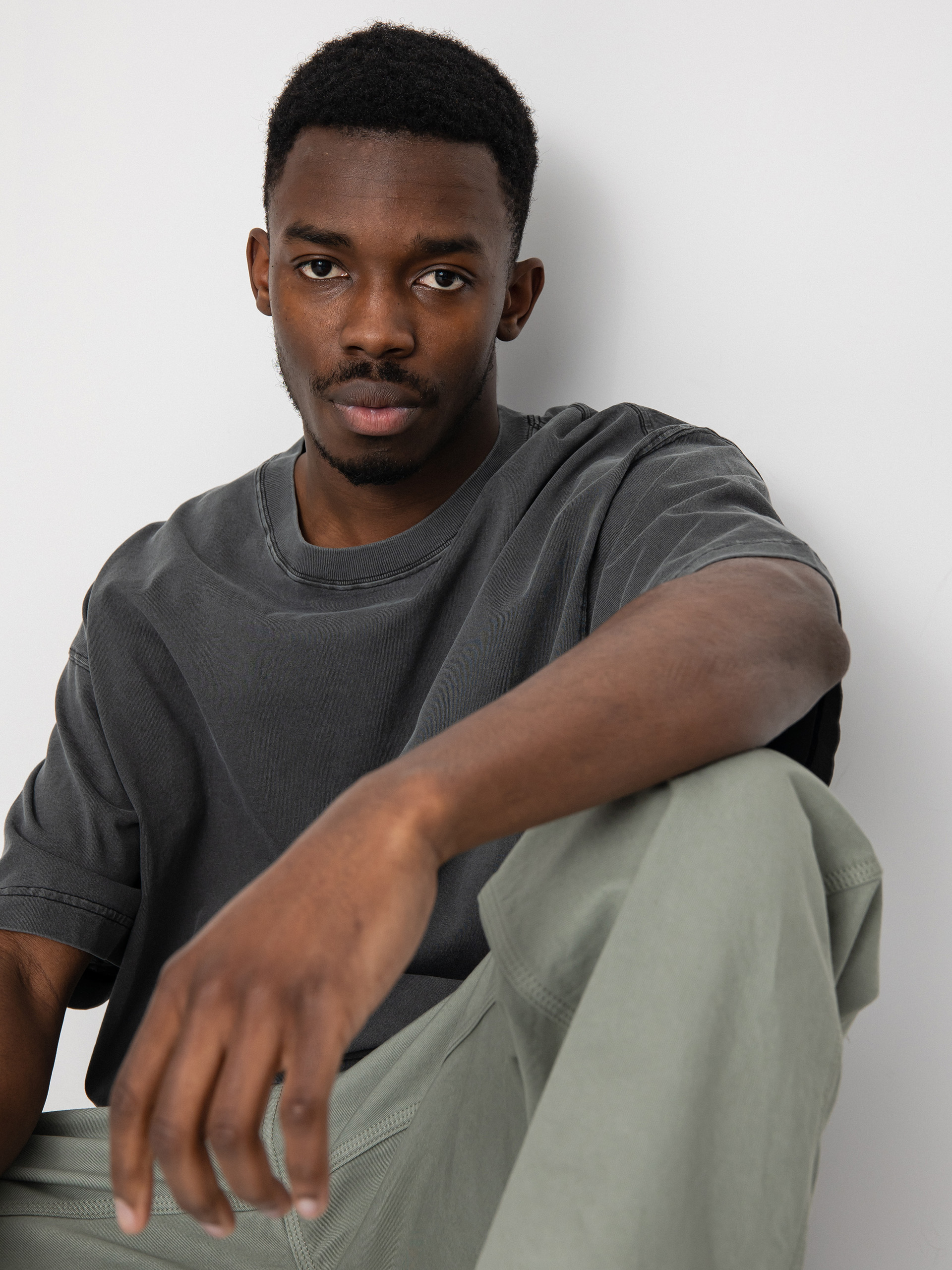 Carhartt WIP Тениска Nelson (black)