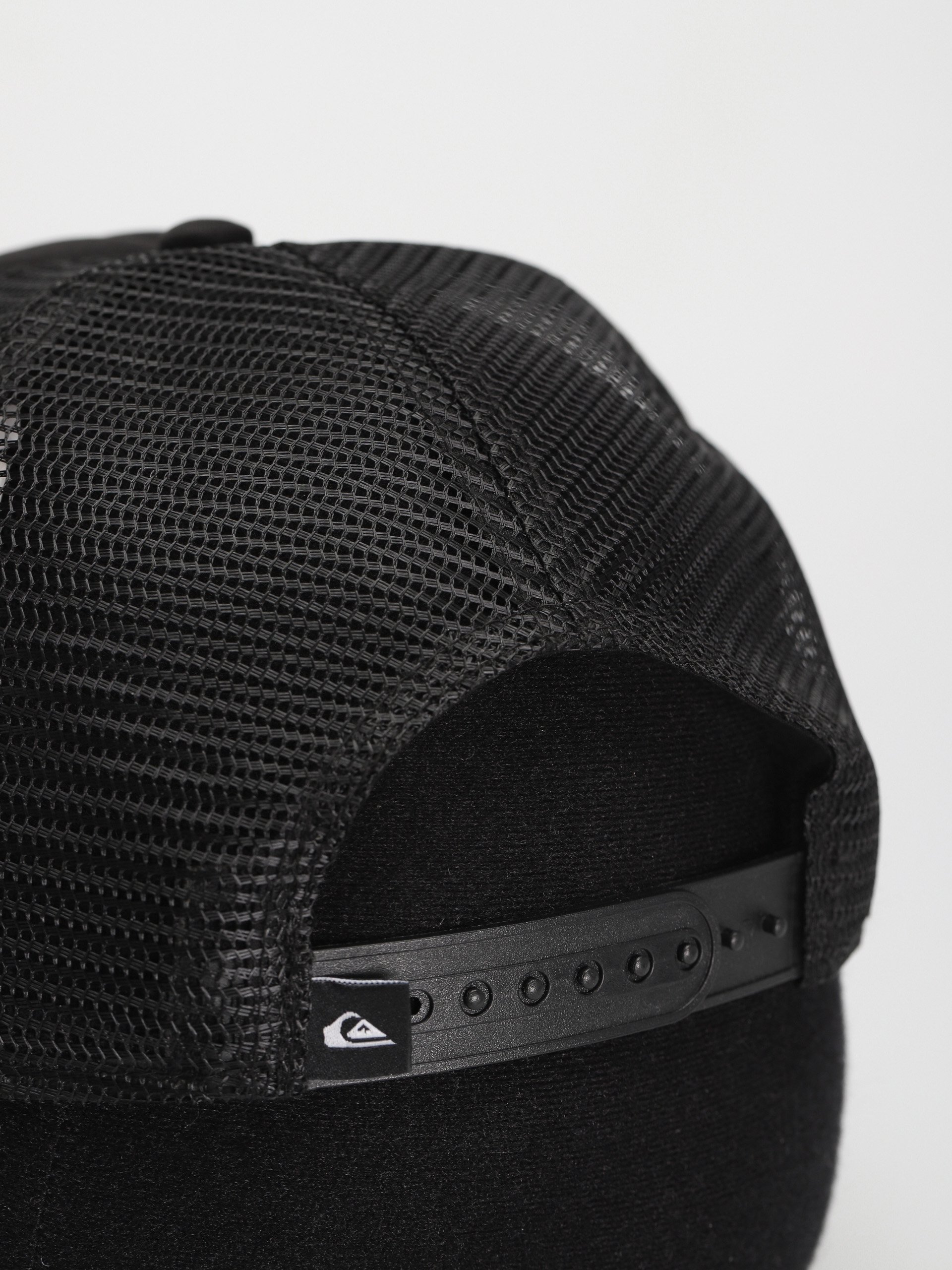 Quiksilver Шапка с козирка Foamslayer (black)