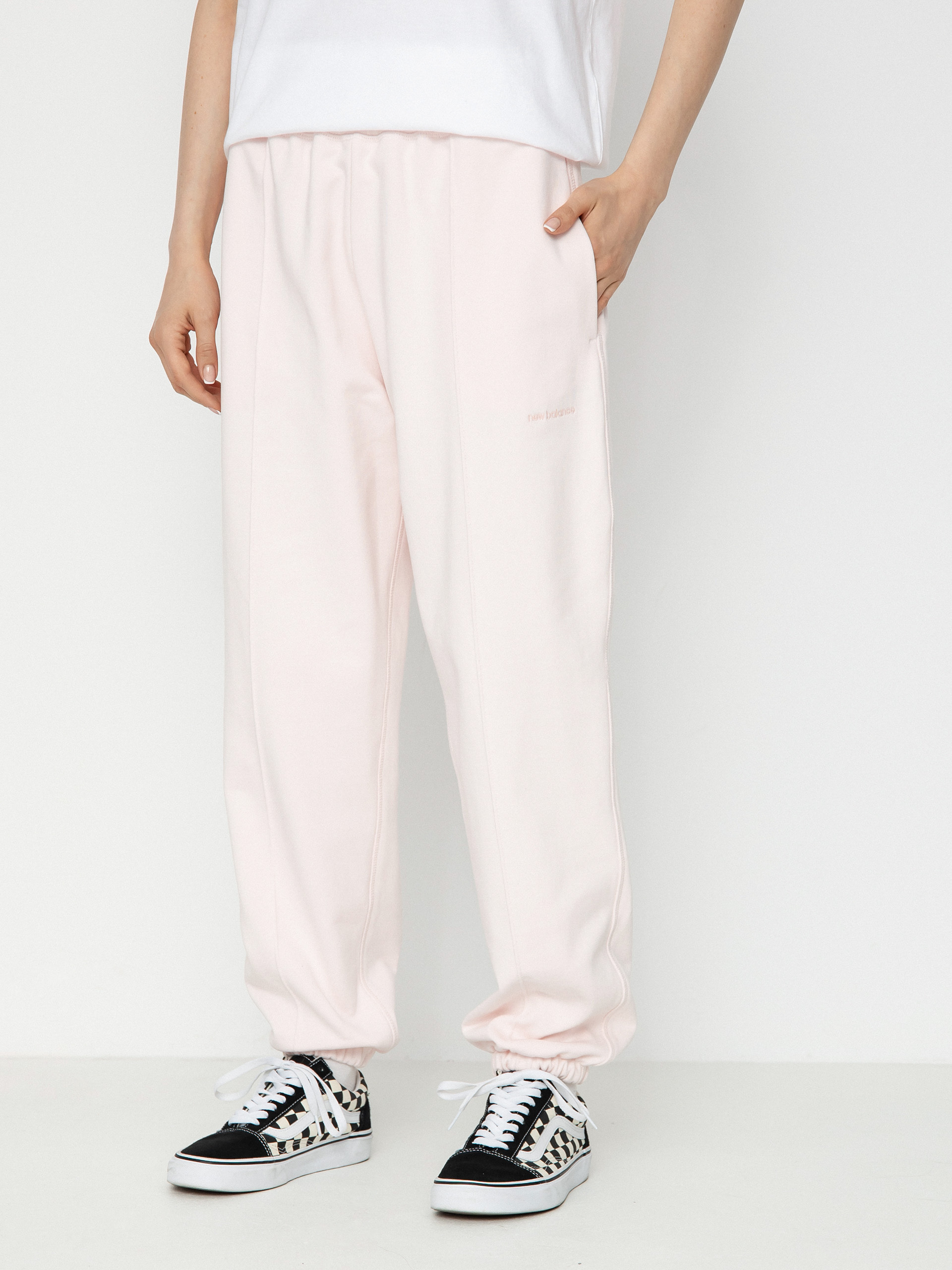 New Balance Панталони Athletics Nature State Wmn