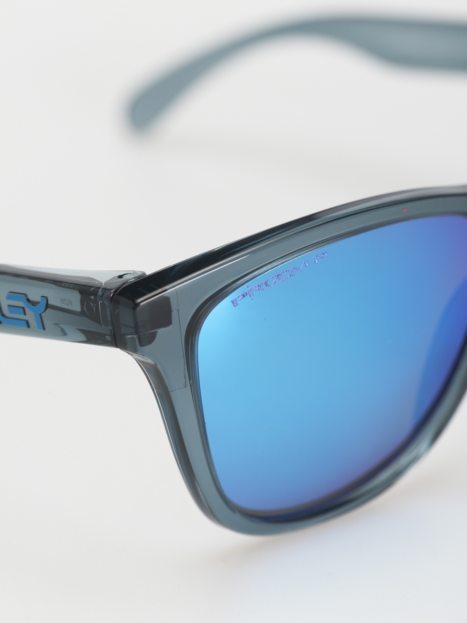 Oakley Слънчеви очила Frogskins (crystal black/prizm sapphr irid polar)