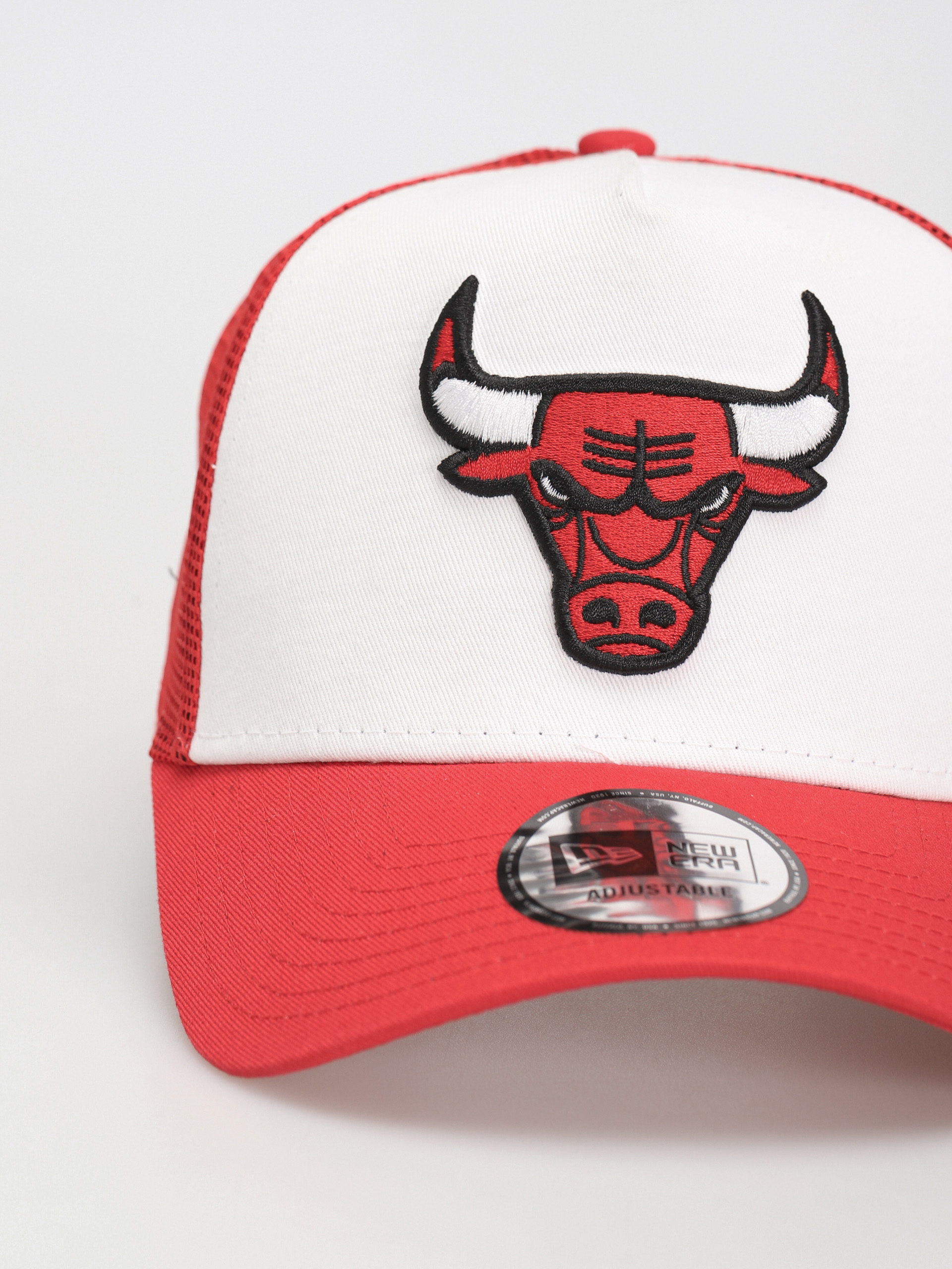 New Era Шапка с козирка Team Colour Block Trucker Chicago Bulls (white/red)