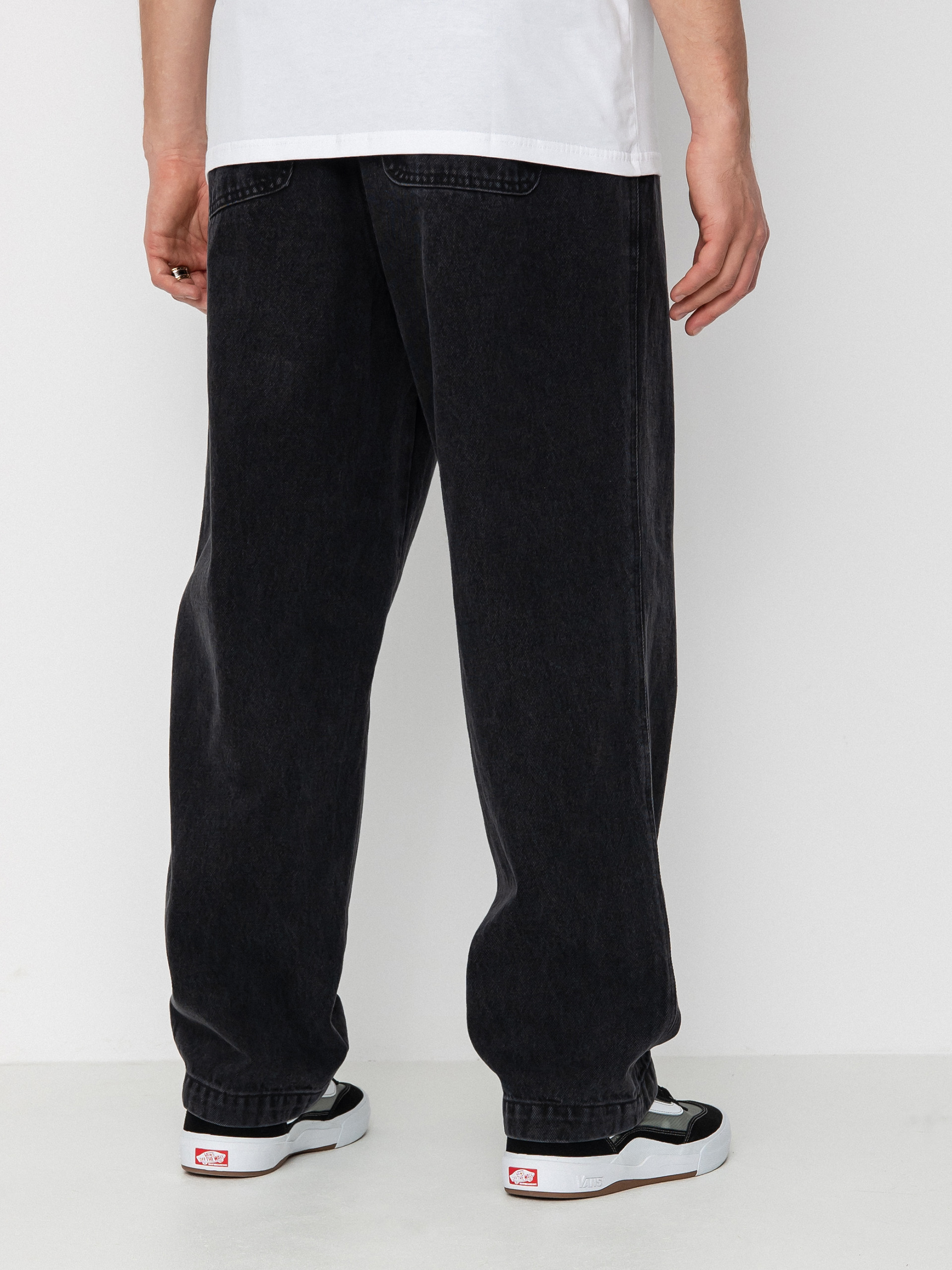 OBEY Панталони Easy (faded black)