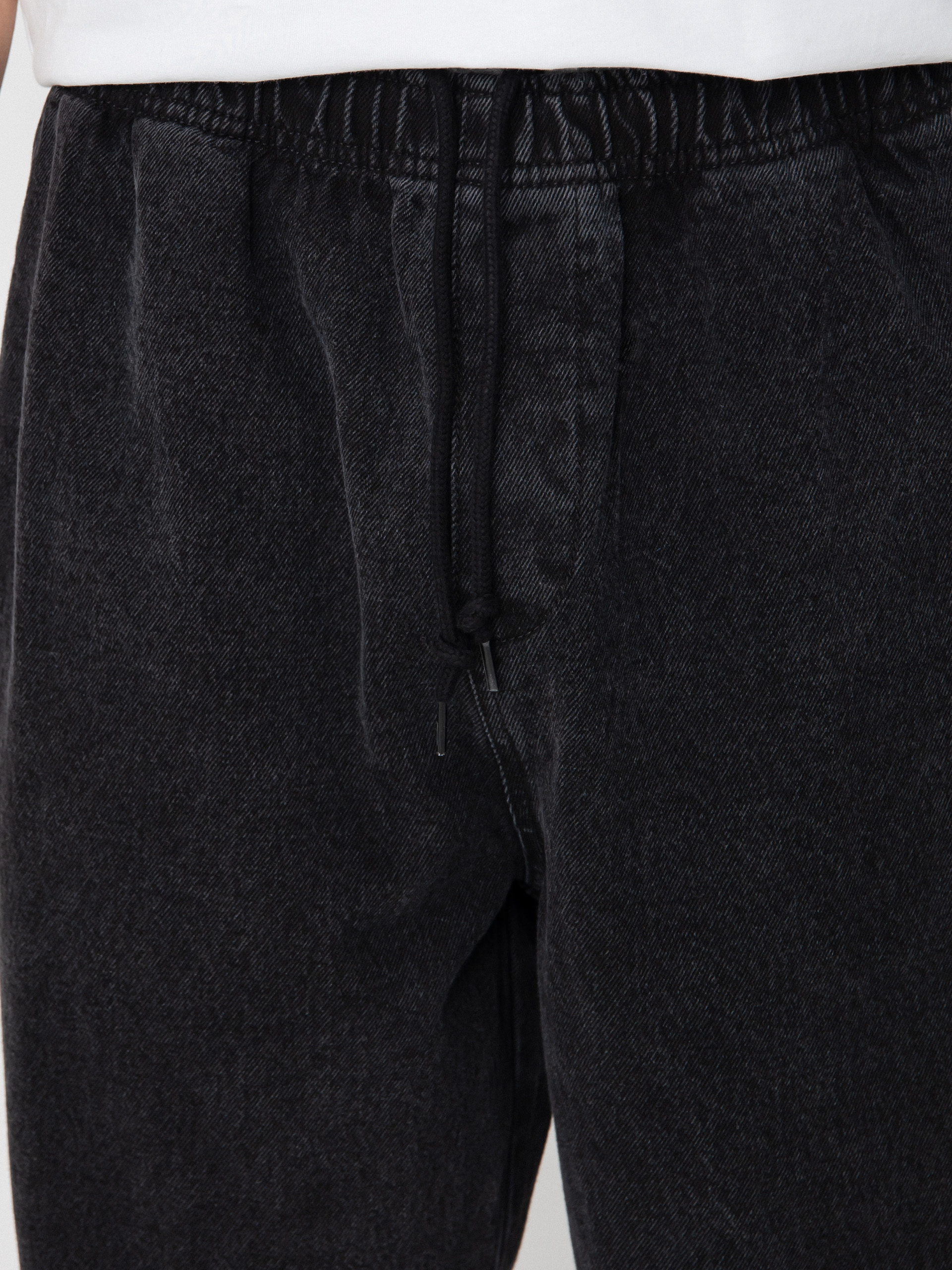 OBEY Панталони Easy (faded black)