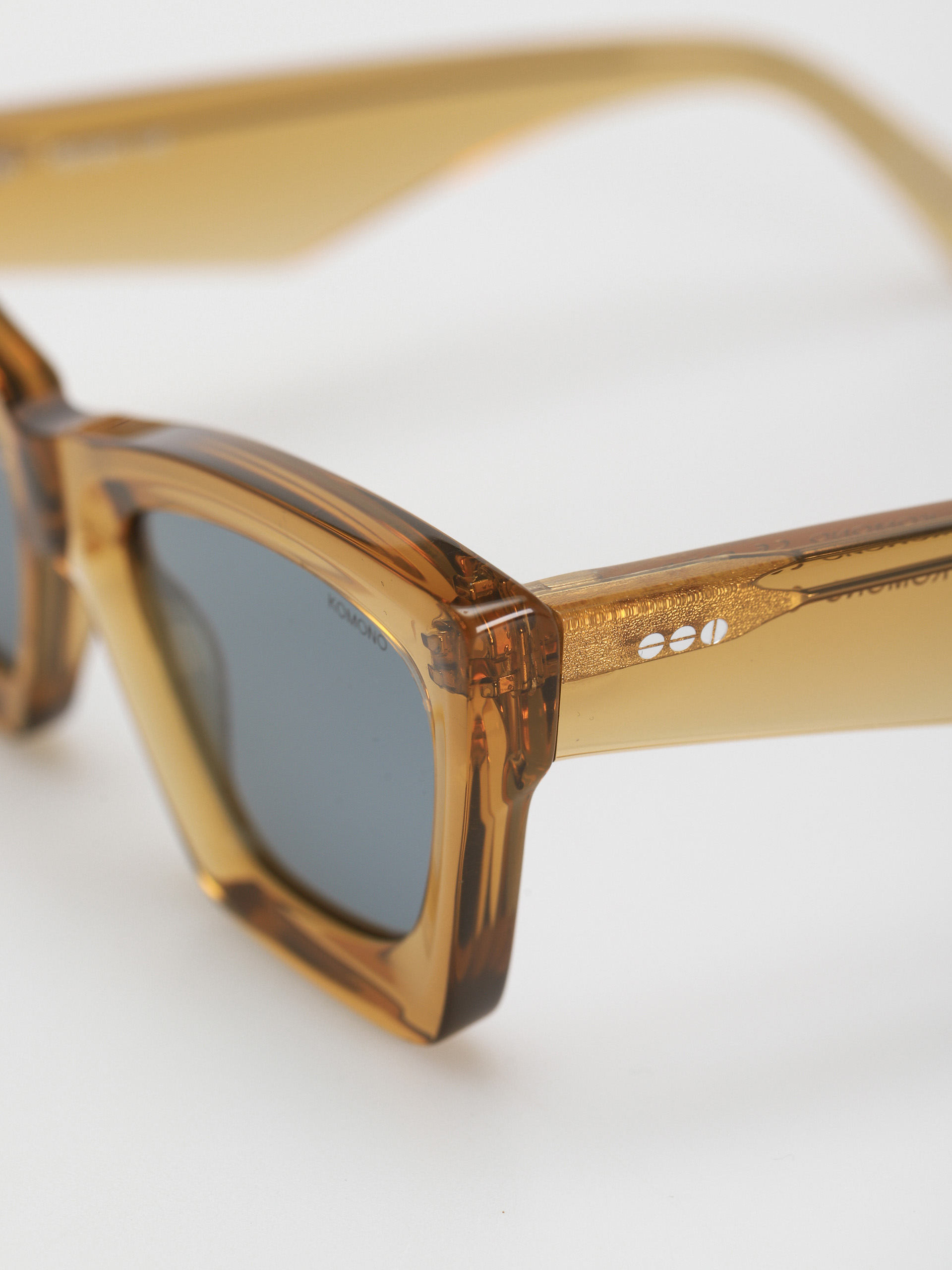 Komono Слънчеви очила M (nectar)