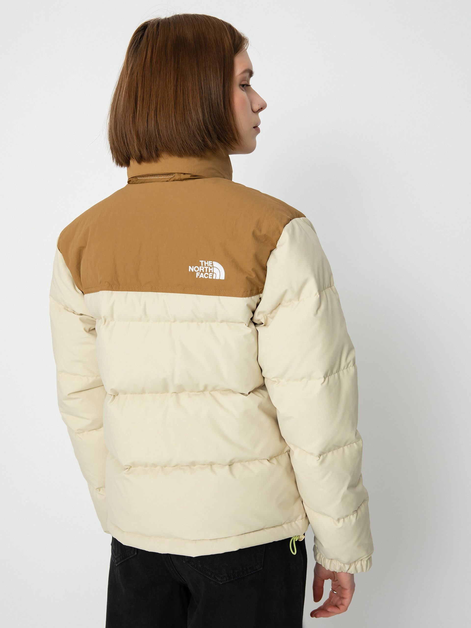 The North Face Яке 92 Low-Fi Hi-Tek Nuptse Wmn (gravel/utility brown)