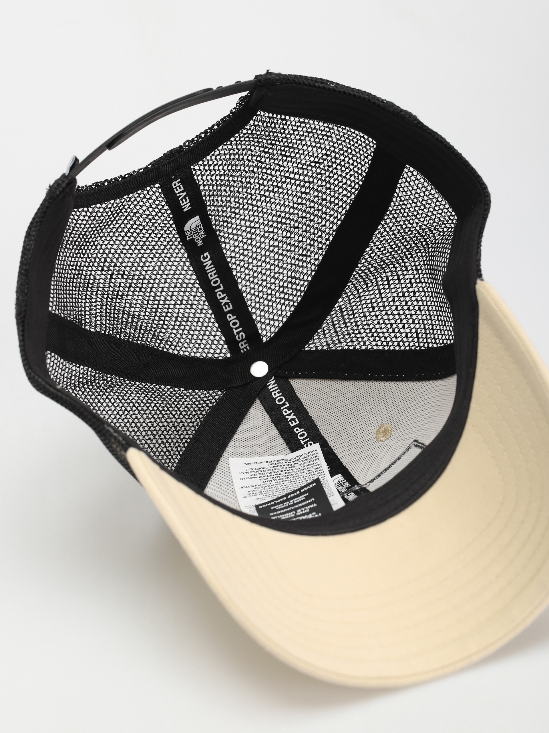 The North Face Шапка с козирка Mudder Trucker (gravel)