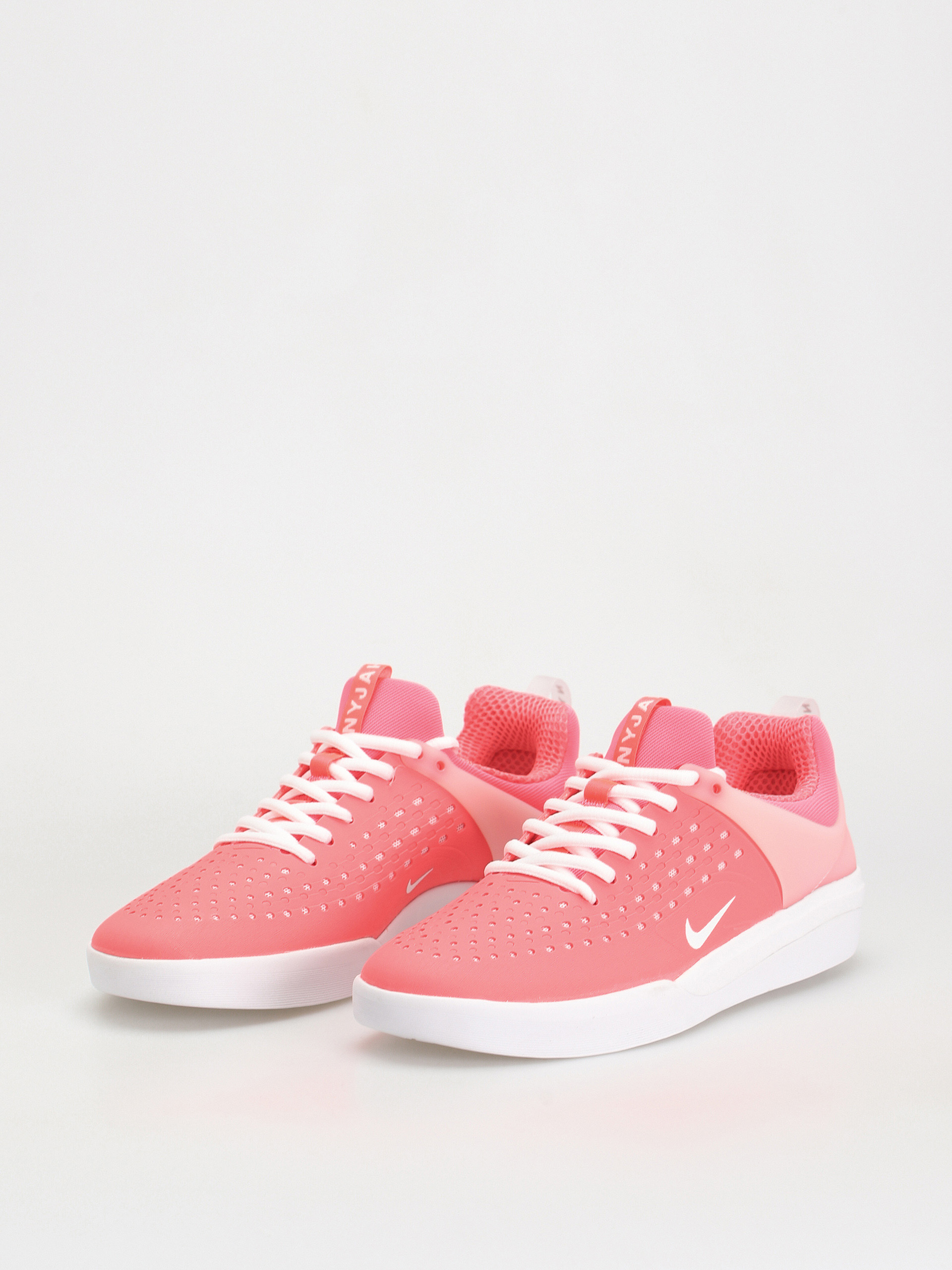 Nike SB Обувки Zoom Nyjah 3 (hot punch/white hot punch hot punch)