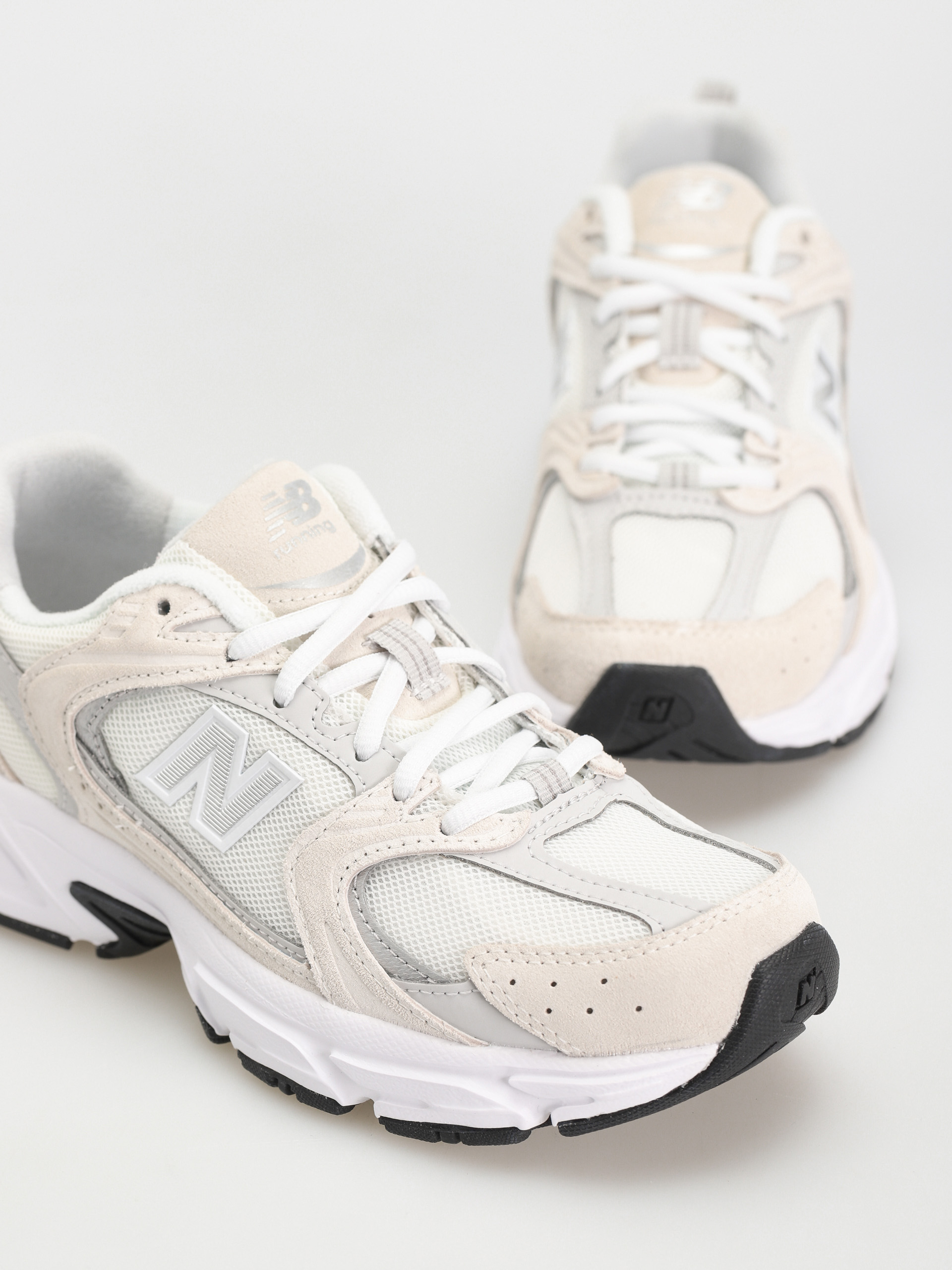 New Balance Обувки 530 (sea salt)
