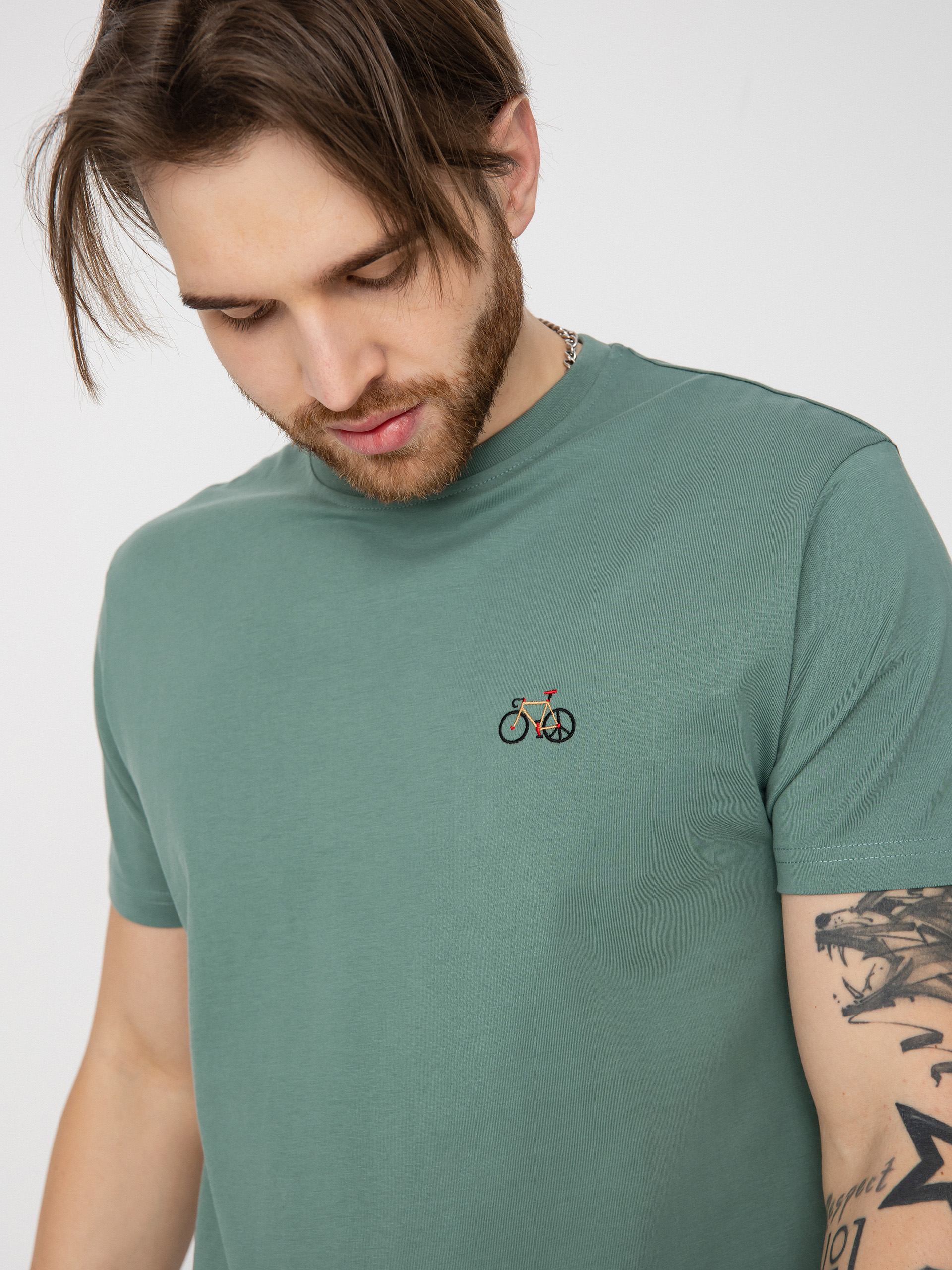 Iriedaily Тениска Peaceride (jungle green)