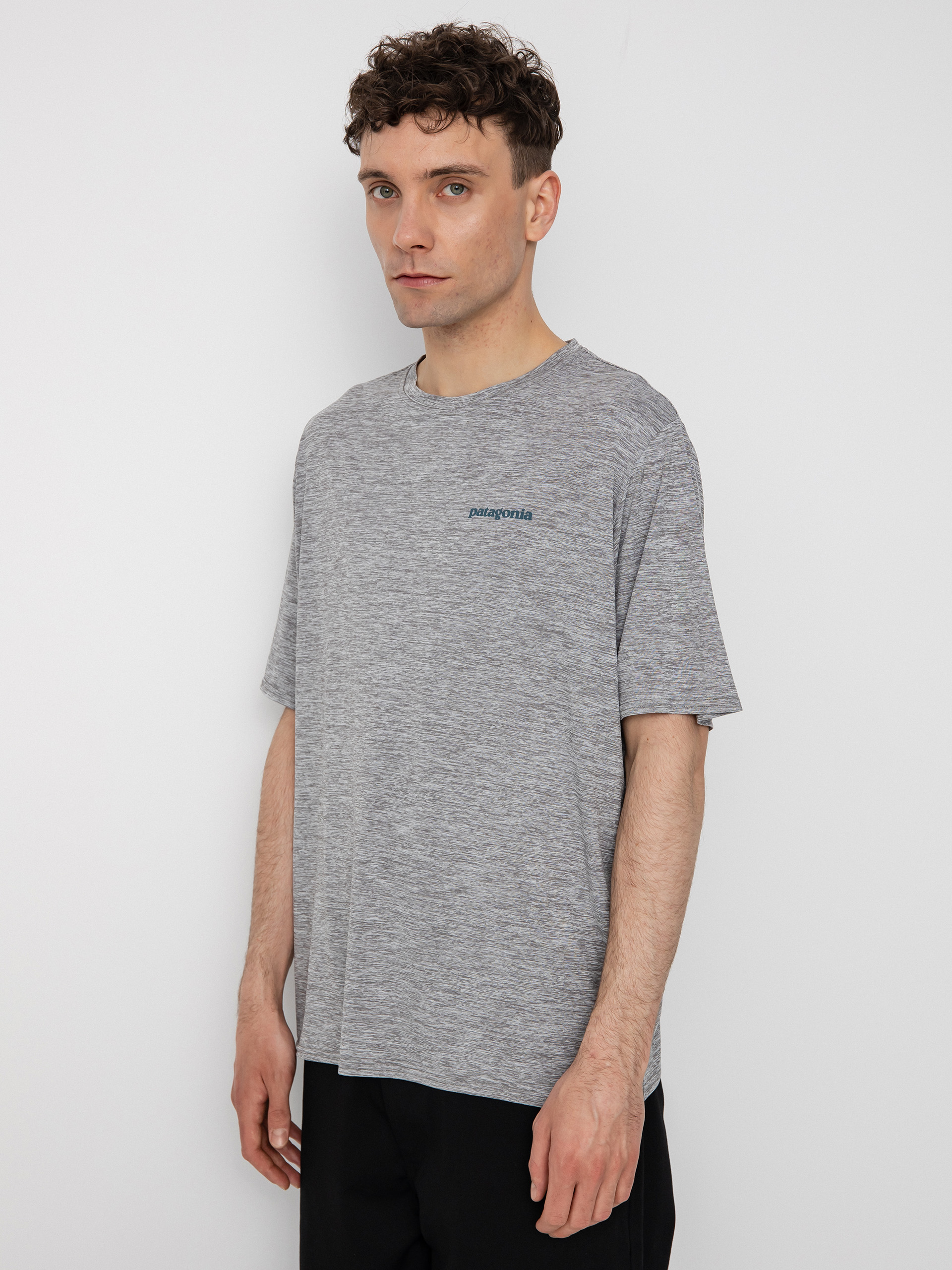 Patagonia Тениска Cap Cool Daily Graphic (boardshort logo abalone blue/feather grey)